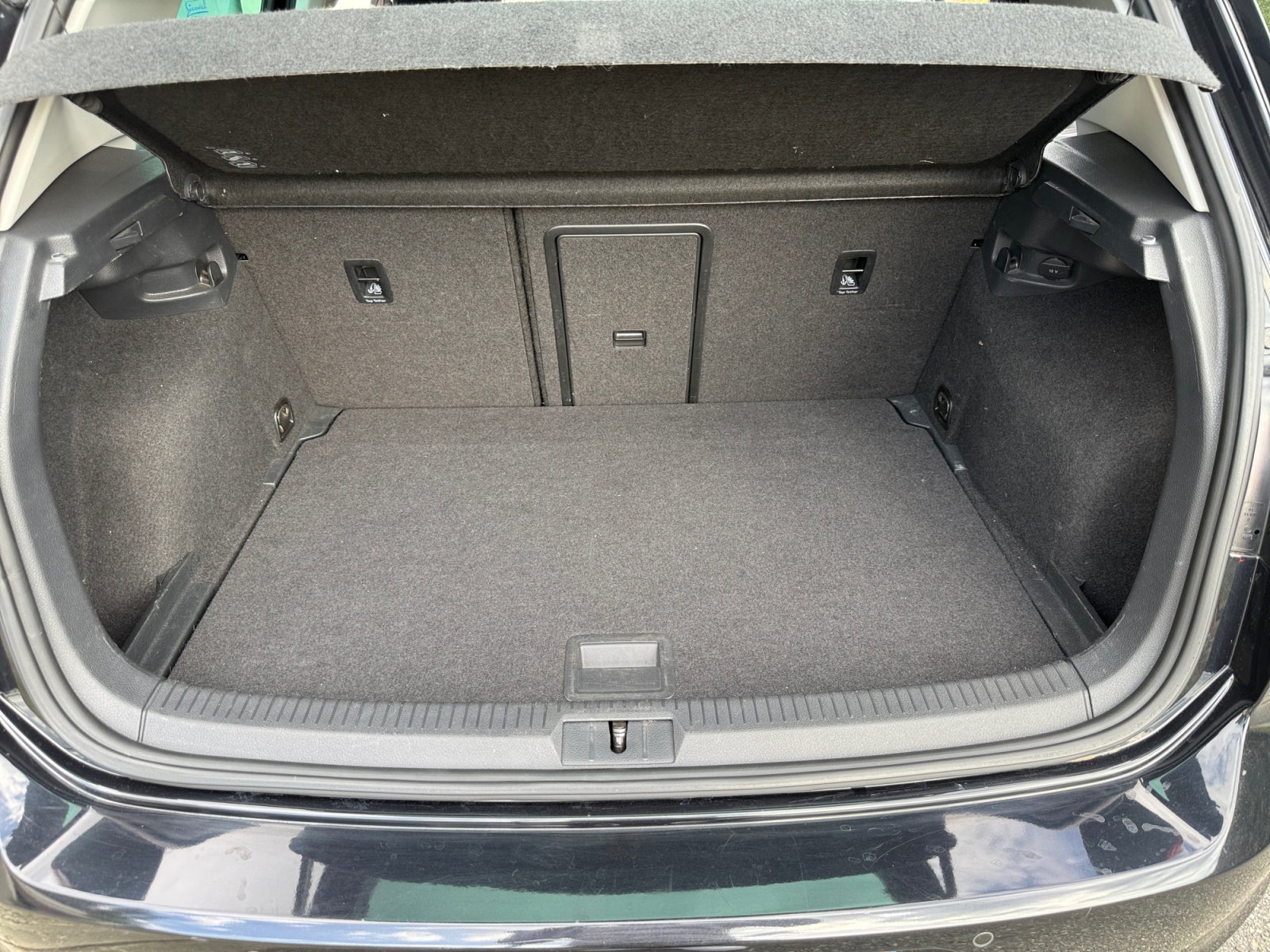 Volkswagen Golf 30