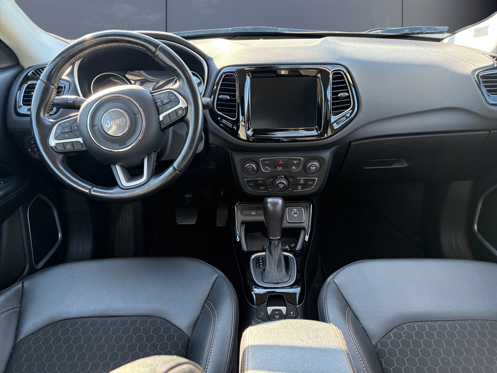 Jeep Compass 12