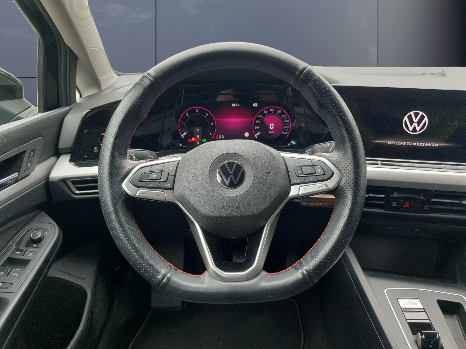 Volkswagen Golf 15