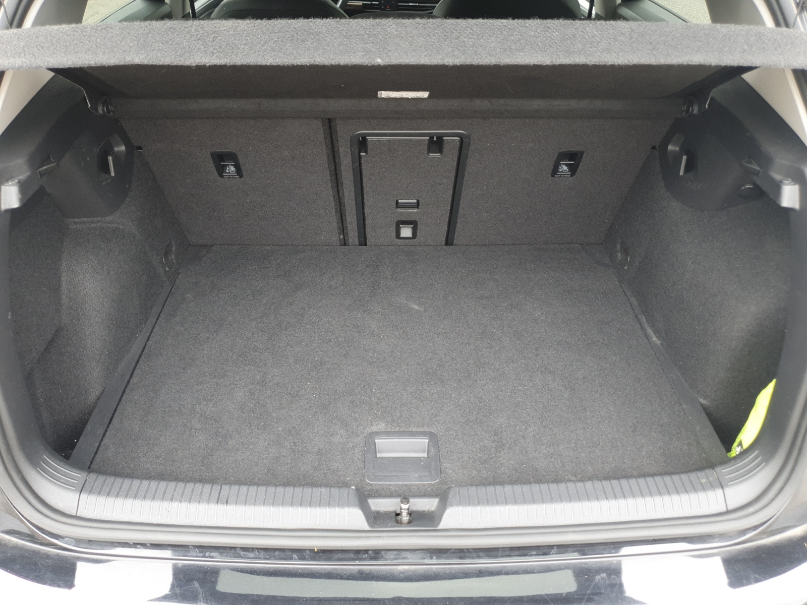 Volkswagen Golf 28