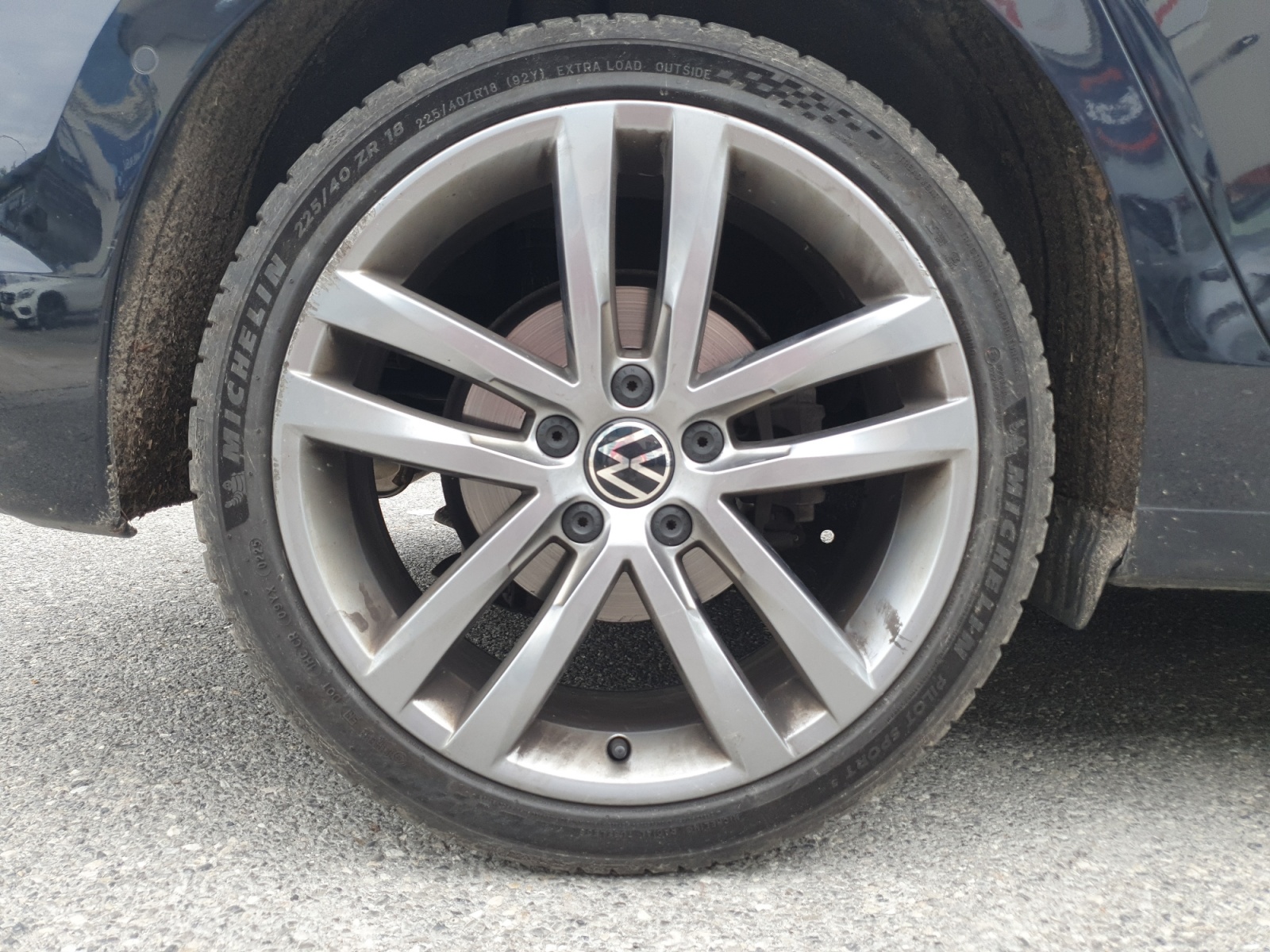 Volkswagen Golf 35