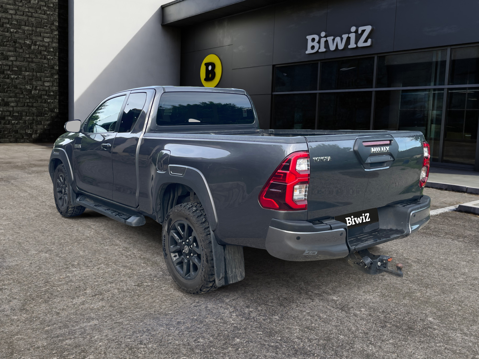 Toyota Hilux 2