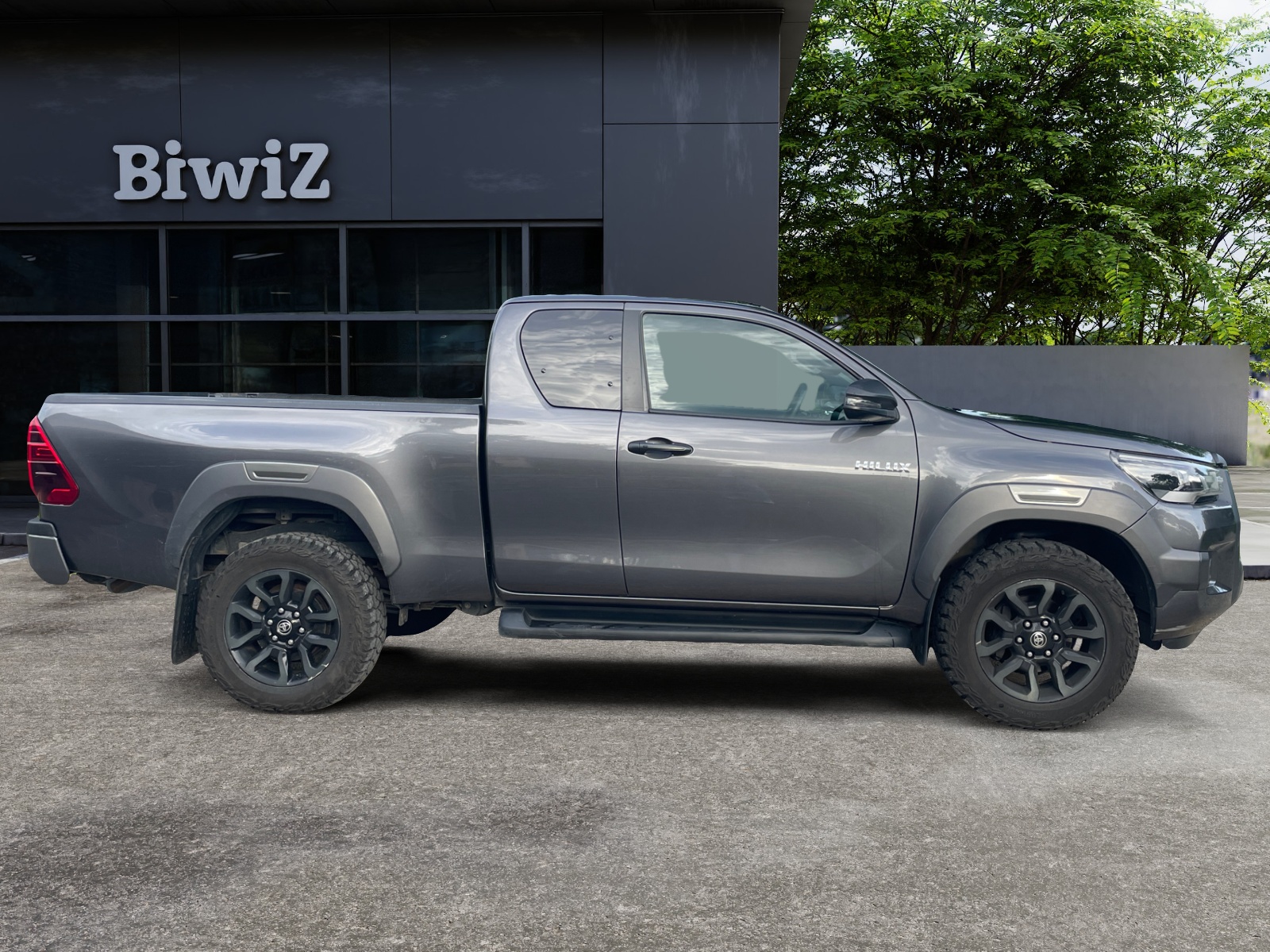 Toyota Hilux 5