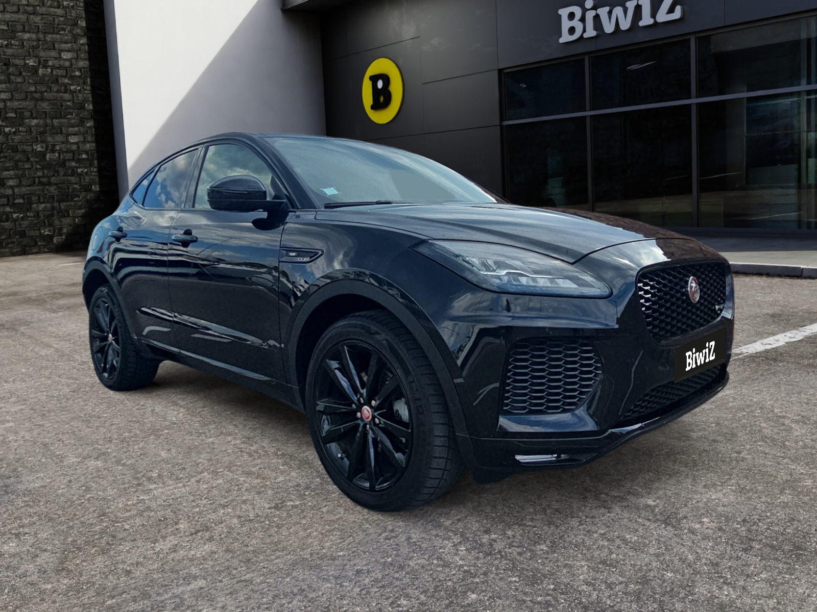 Jaguar E-Pace 6