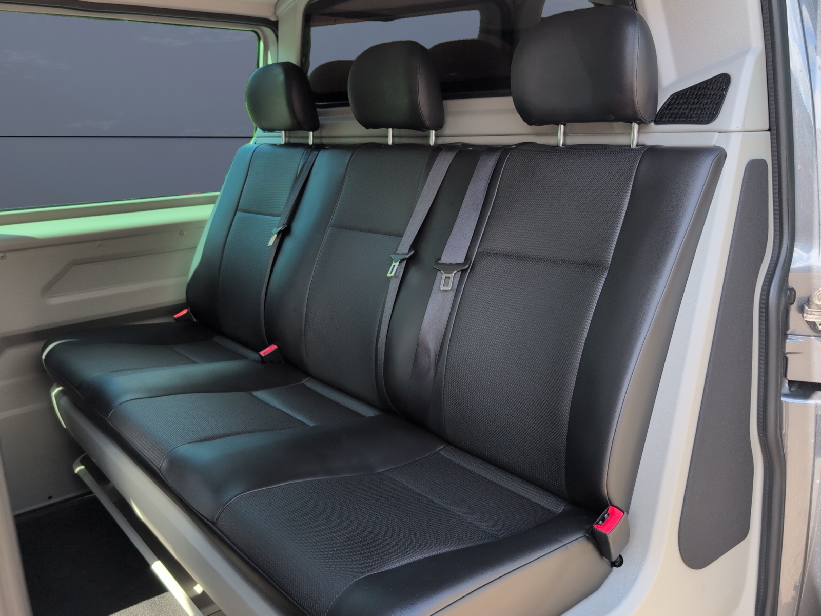 Volkswagen Transporter Vu 10