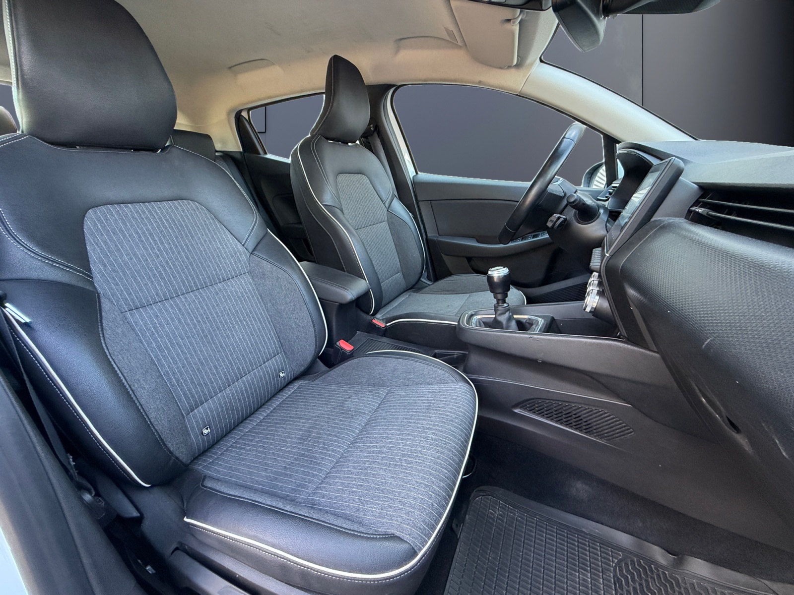 Renault Clio 13