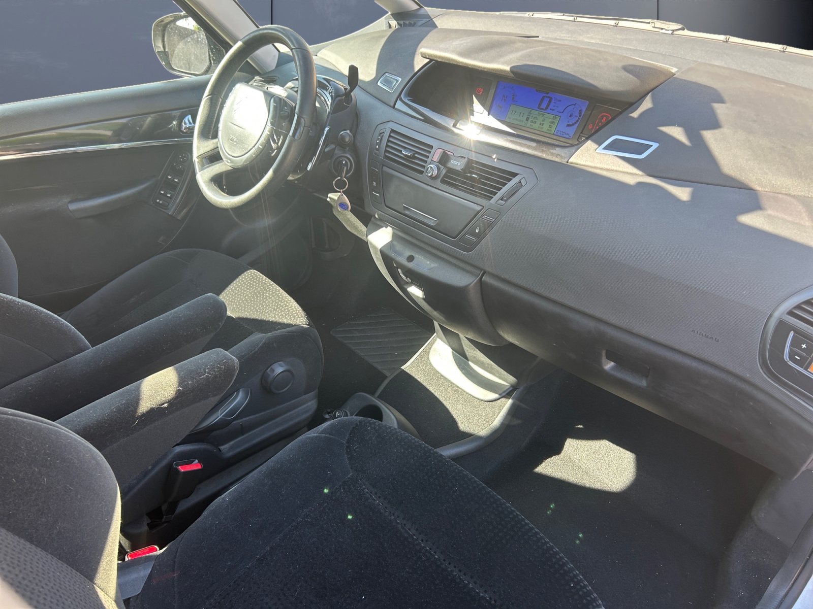 Citroen C4 Picasso 12