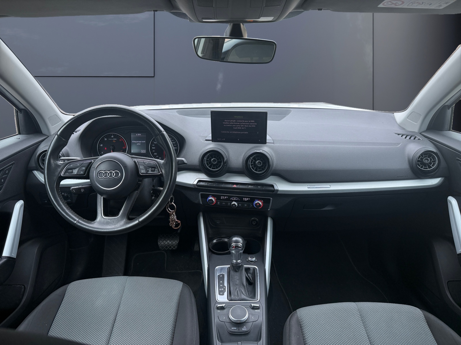 Audi Q2 13