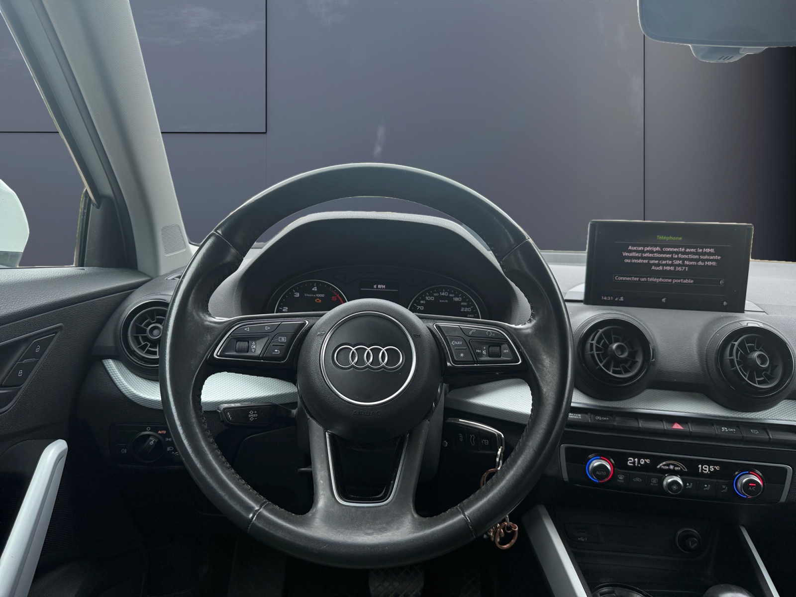 Audi Q2 14