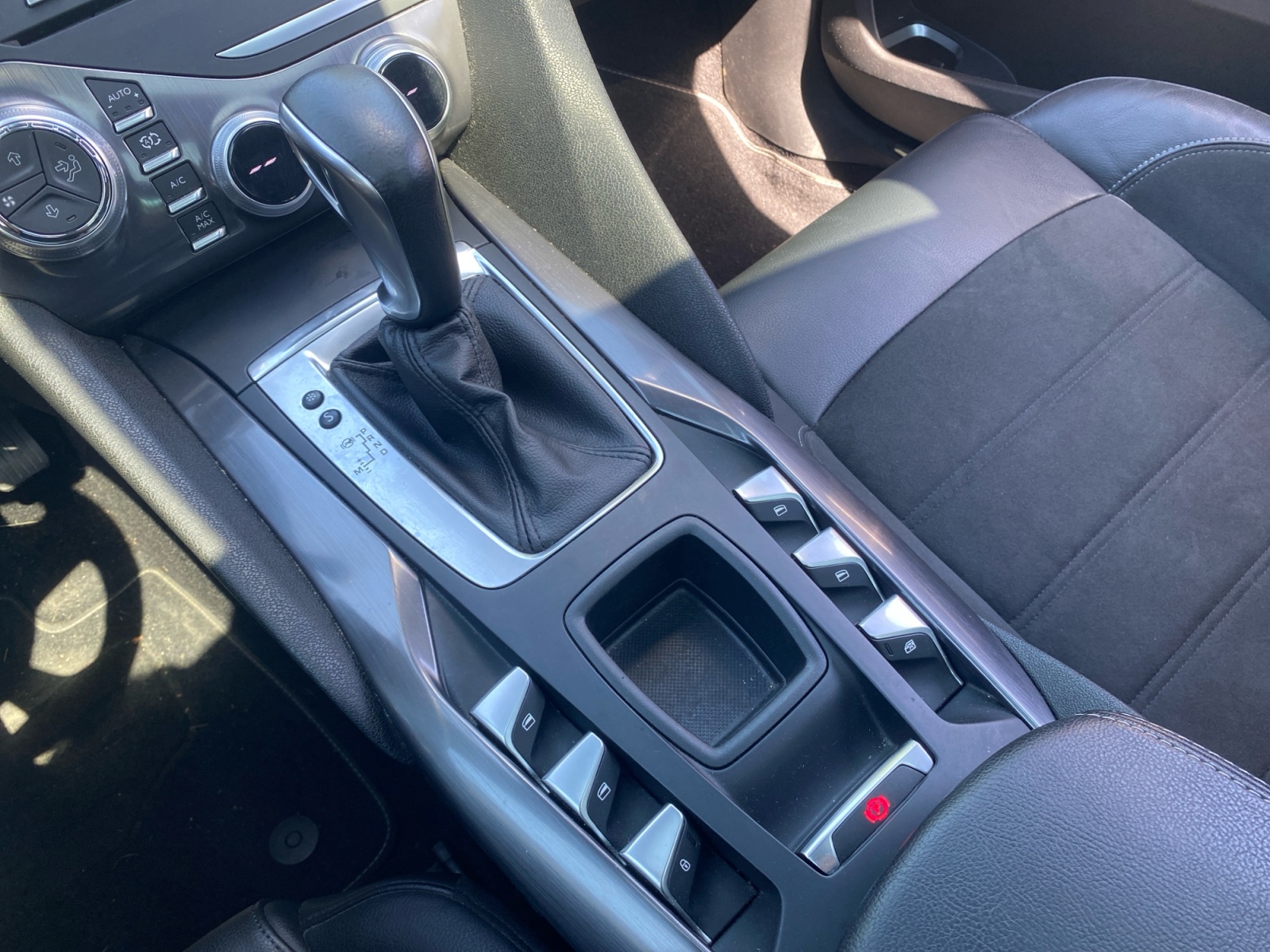 Ds Automobiles Ds 5 19