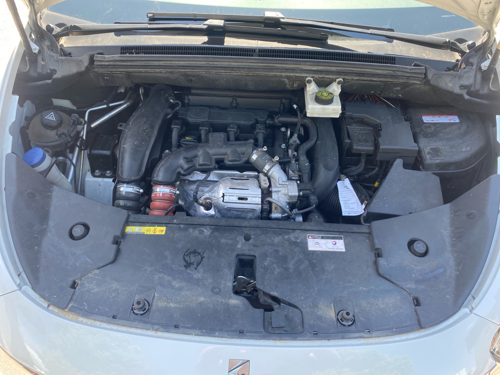 Ds Automobiles Ds 5 32