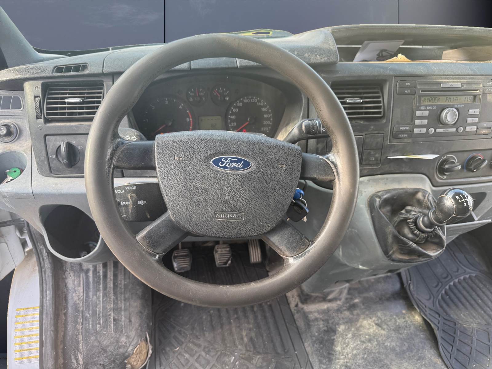 Ford Transit Vu 13