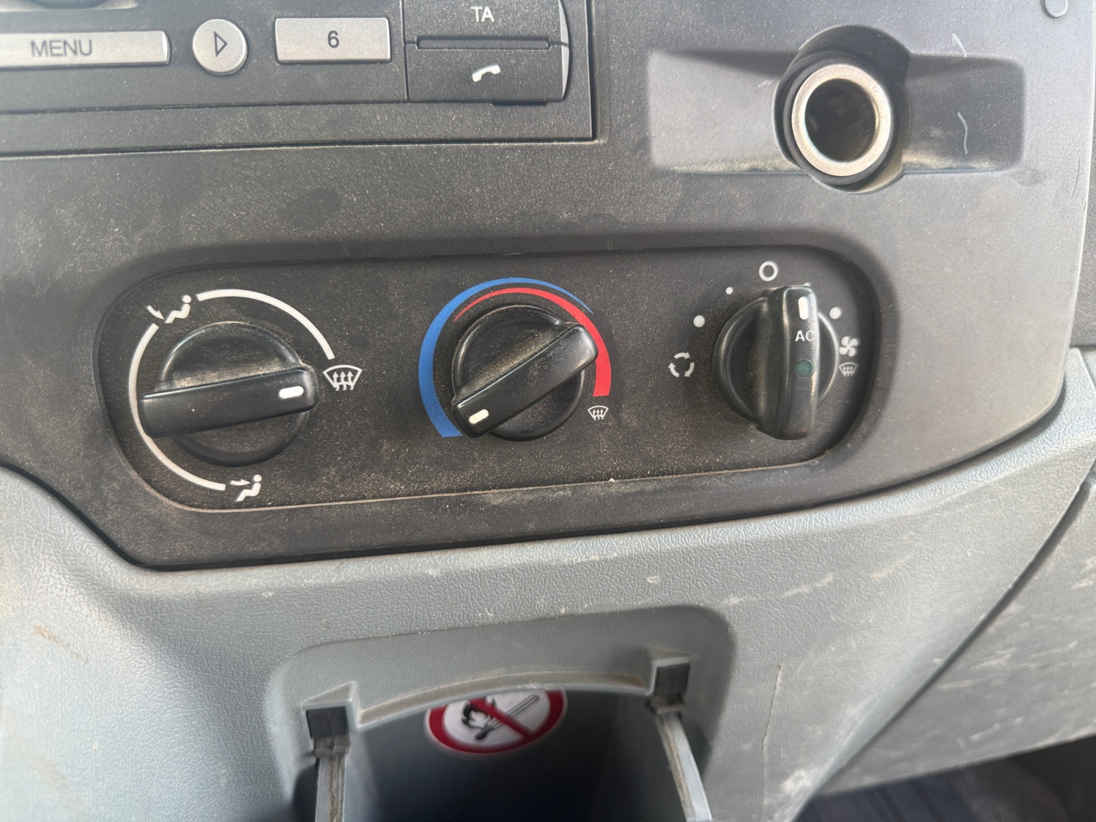 Ford Transit Vu 21