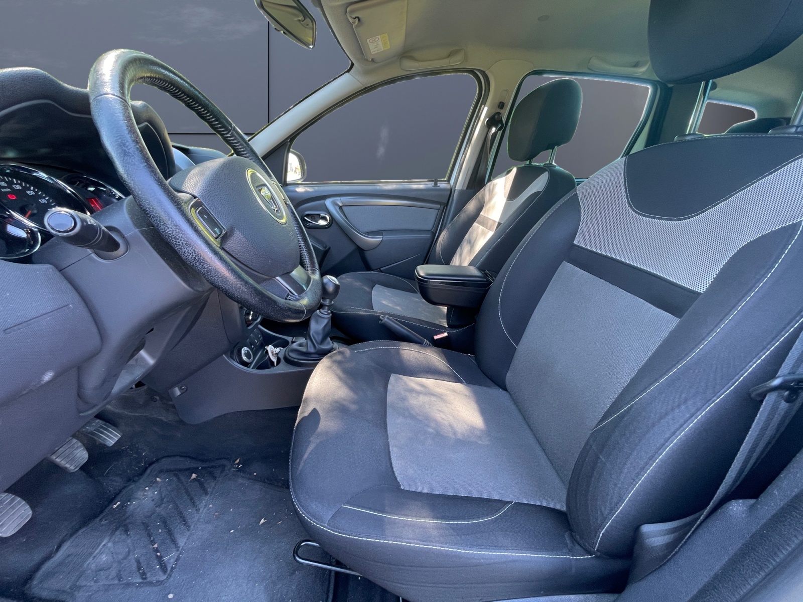 Dacia Duster 9