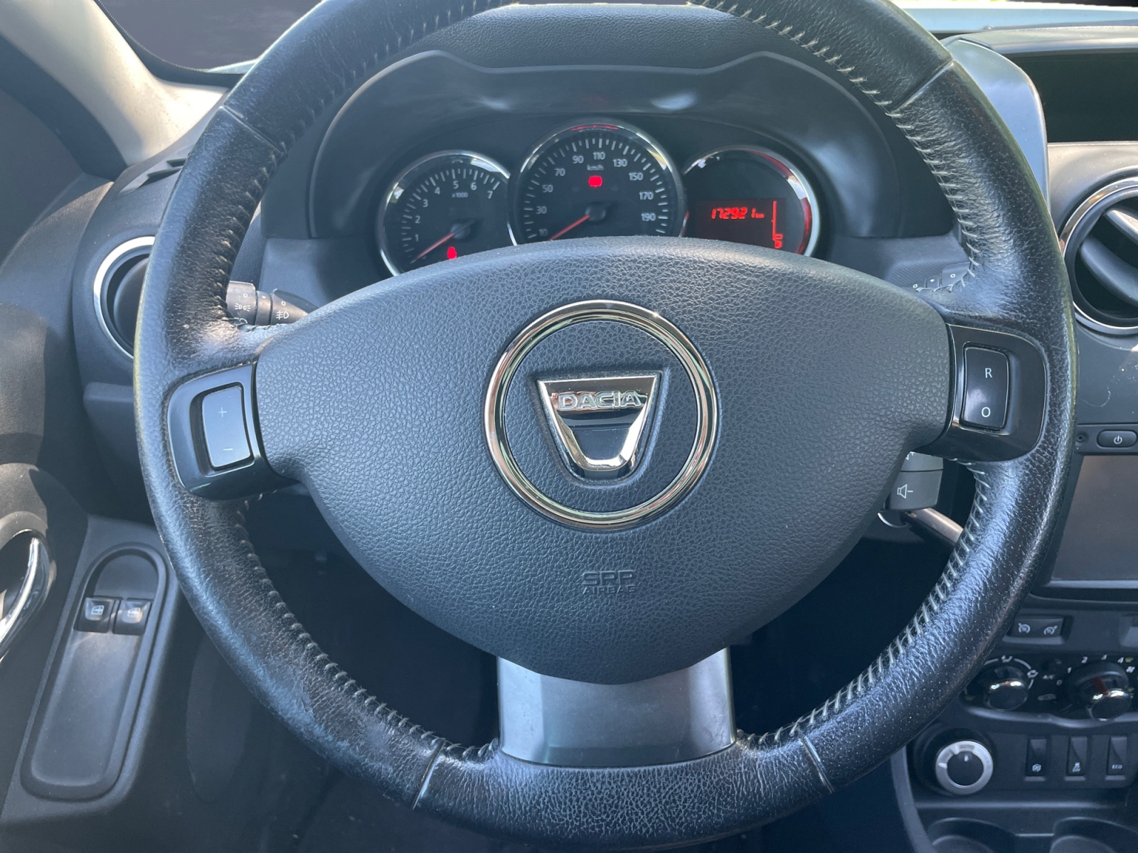 Dacia Duster 15