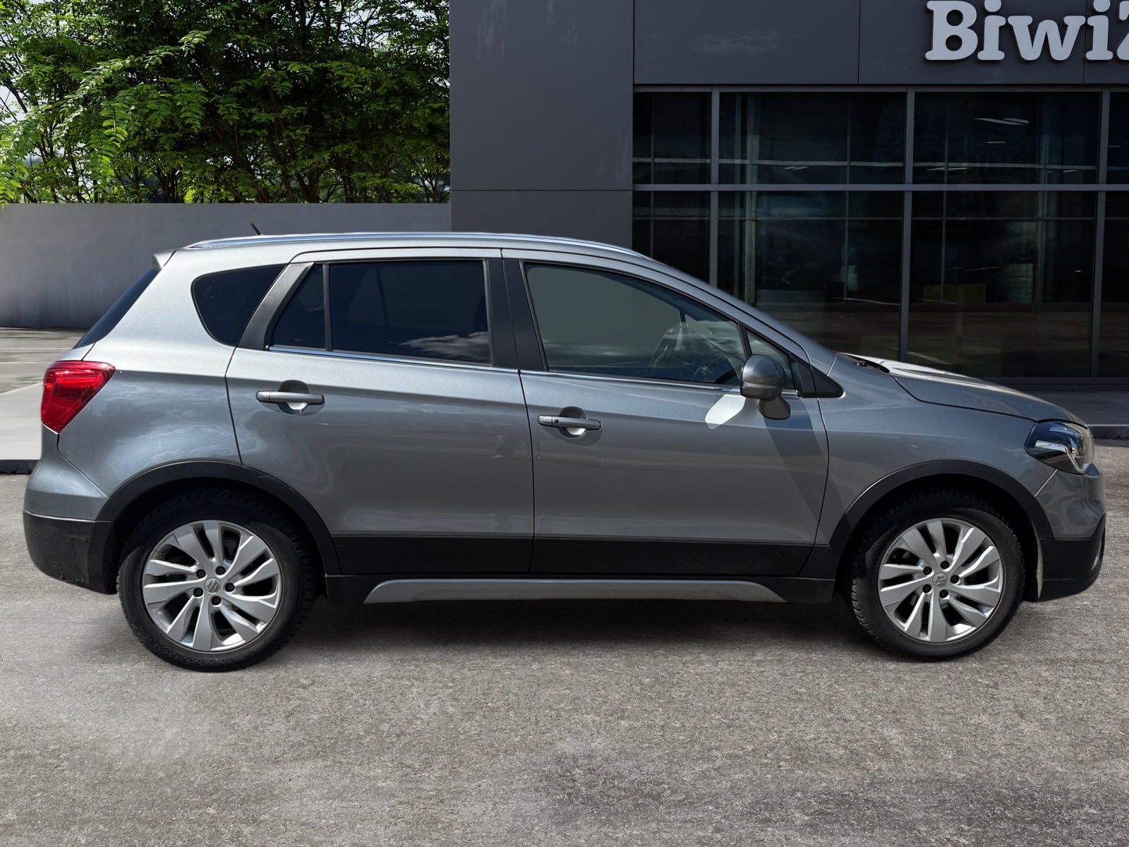 Suzuki Sx-4 S-Cross 5