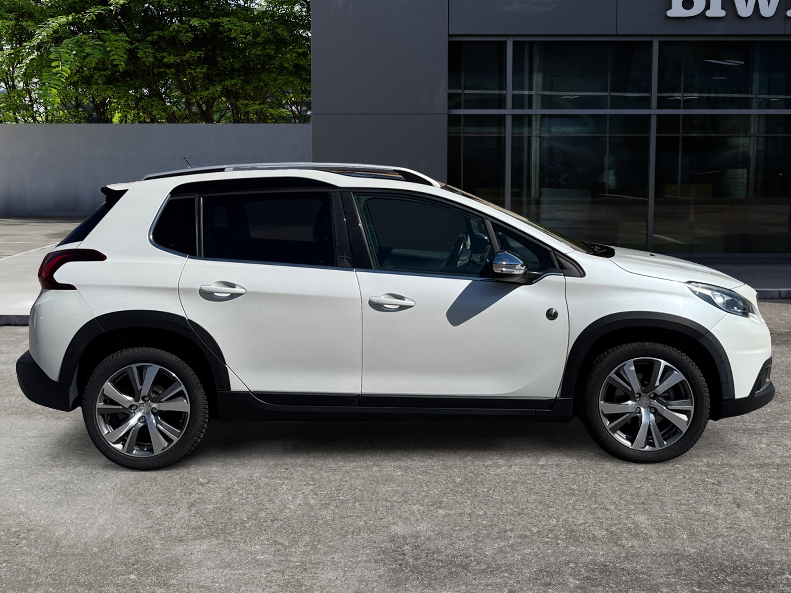 Peugeot 2008 5