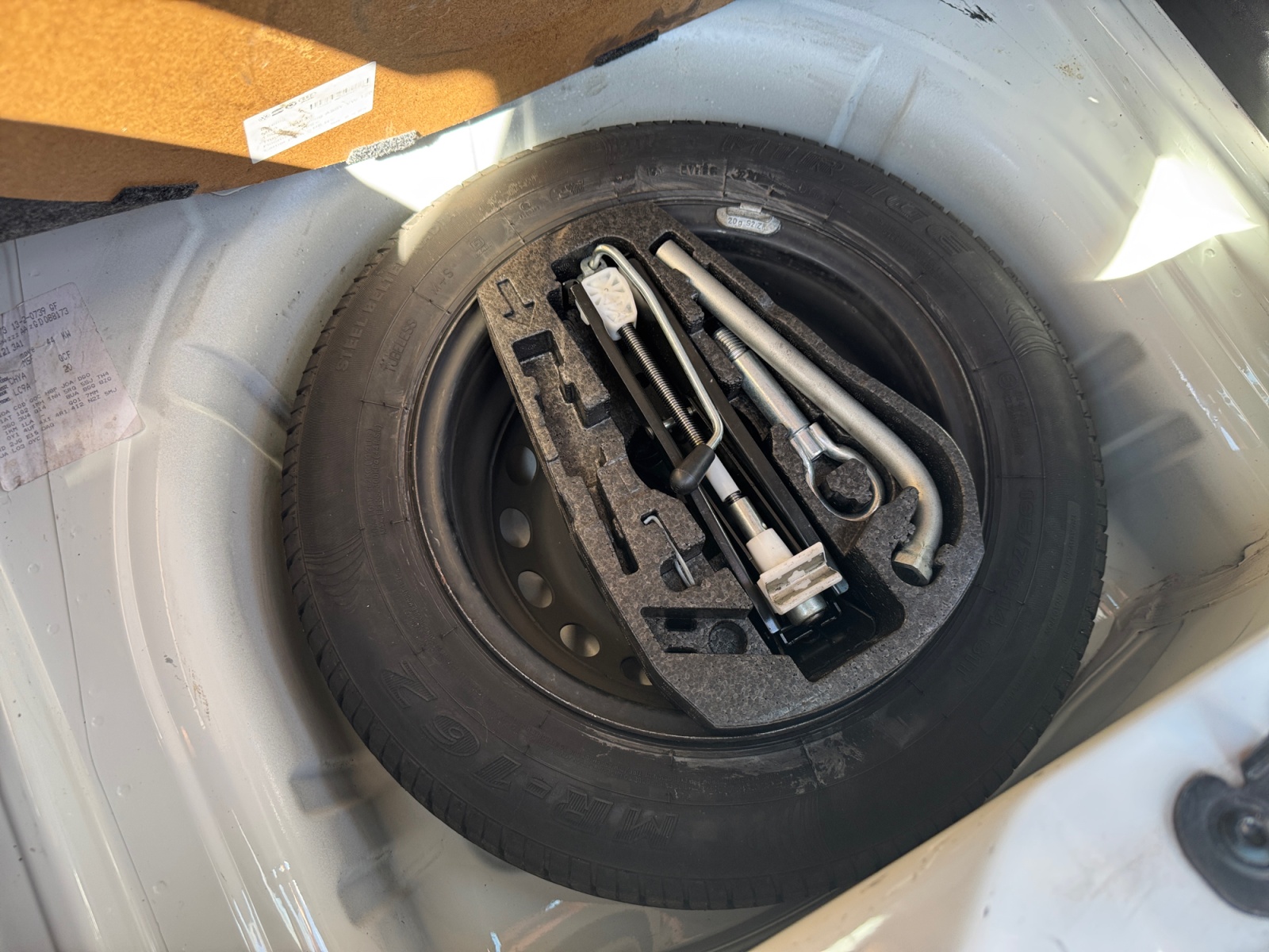 Volkswagen Up 26