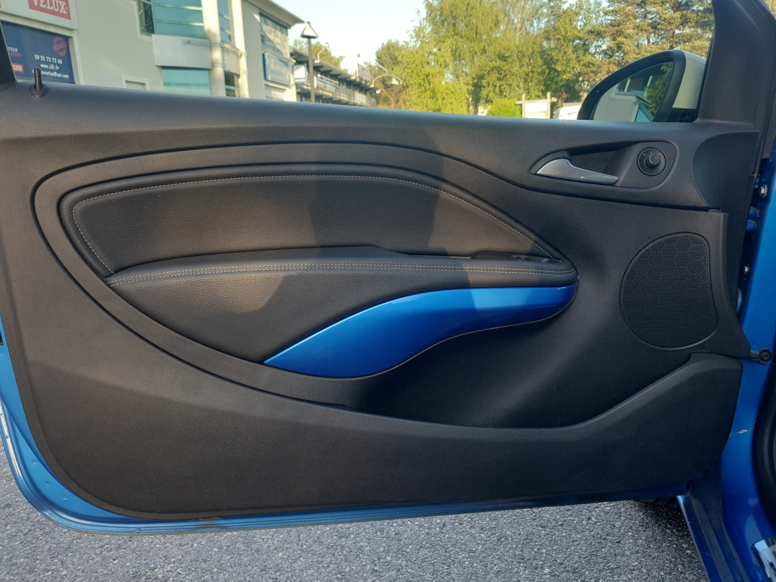 Opel Adam 28