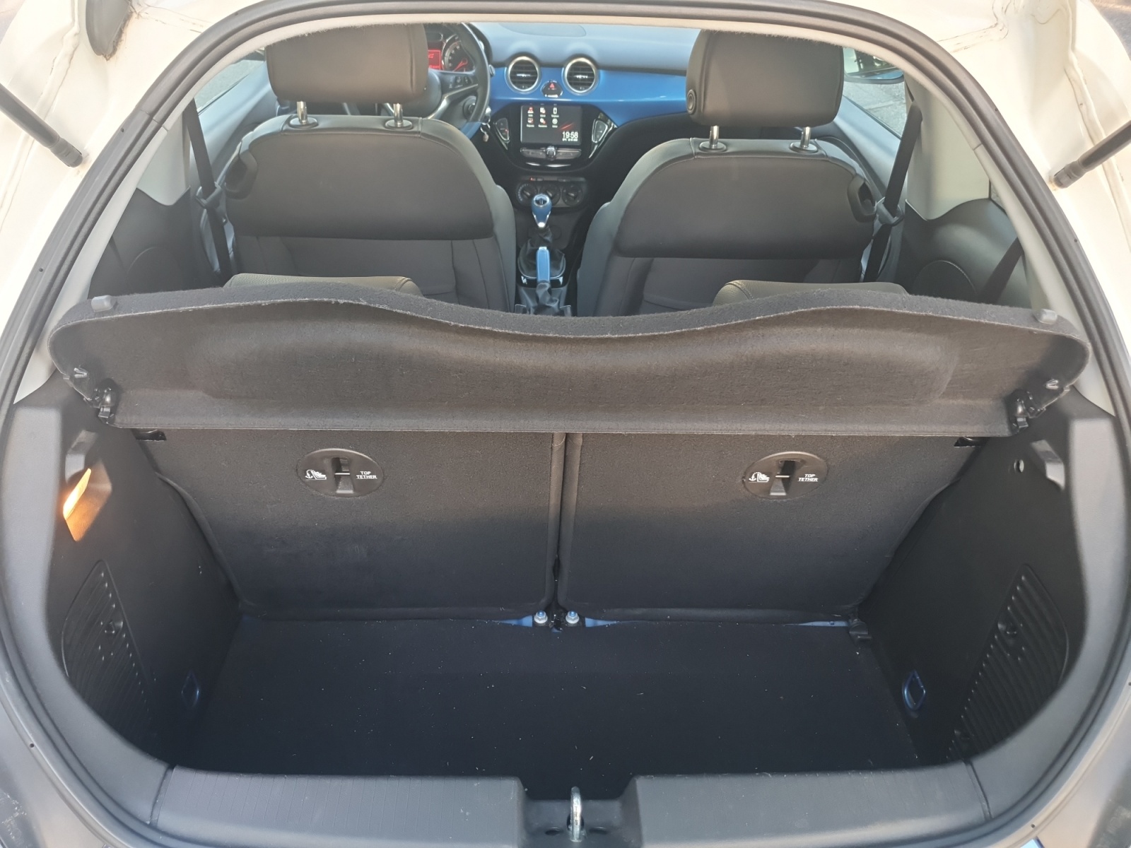 Opel Adam 31