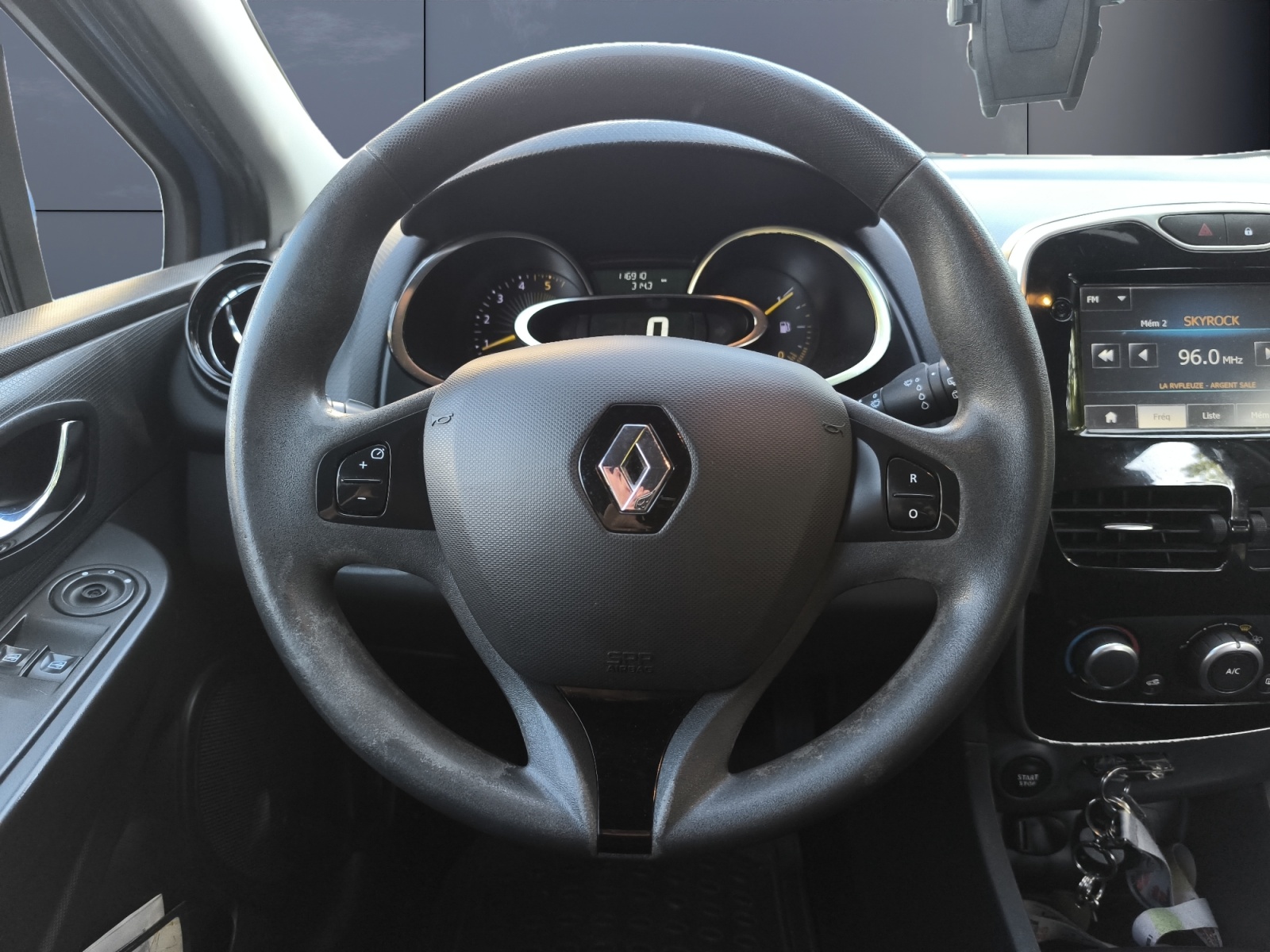 Renault Clio 15