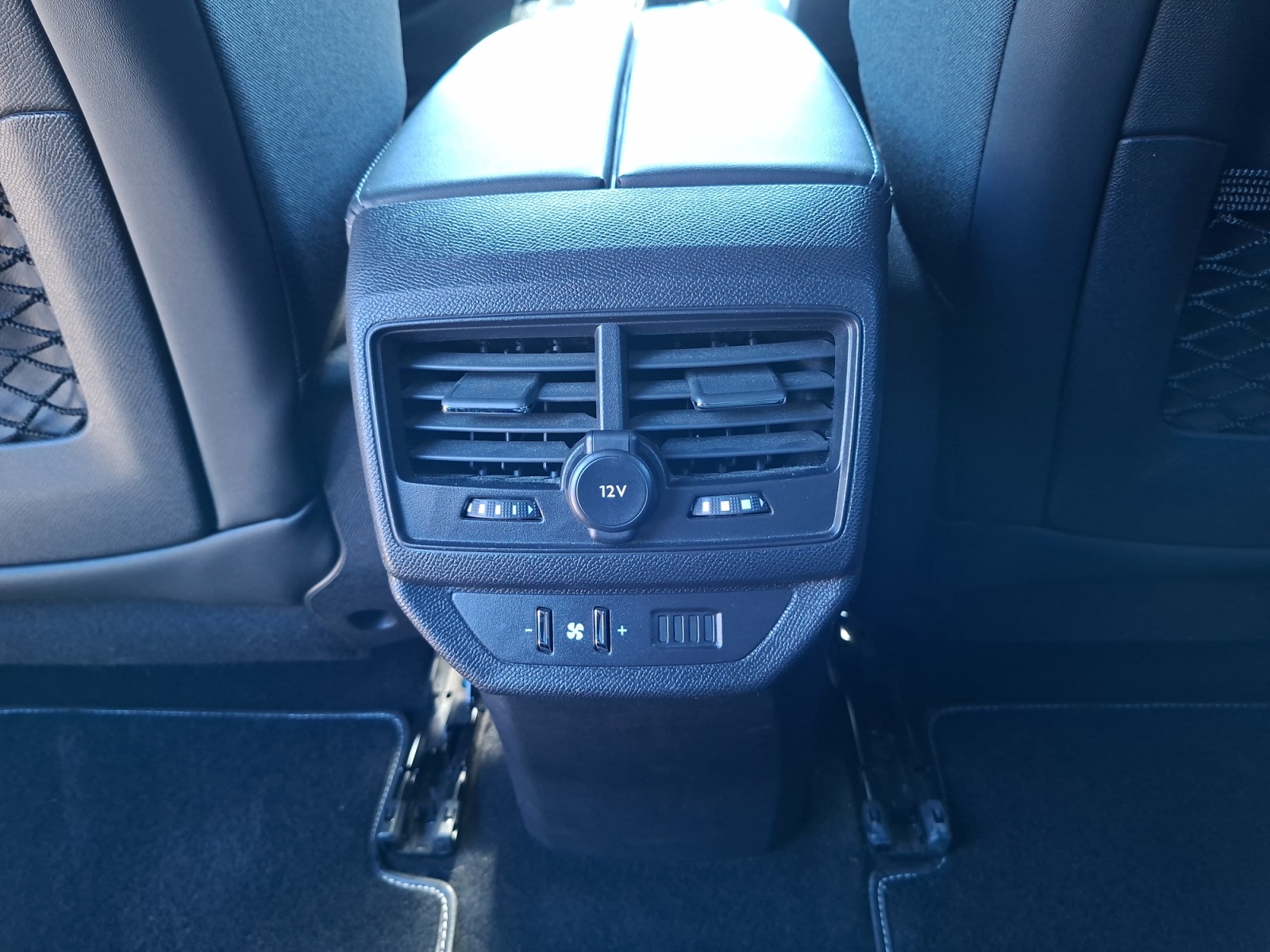 Peugeot 5008 32