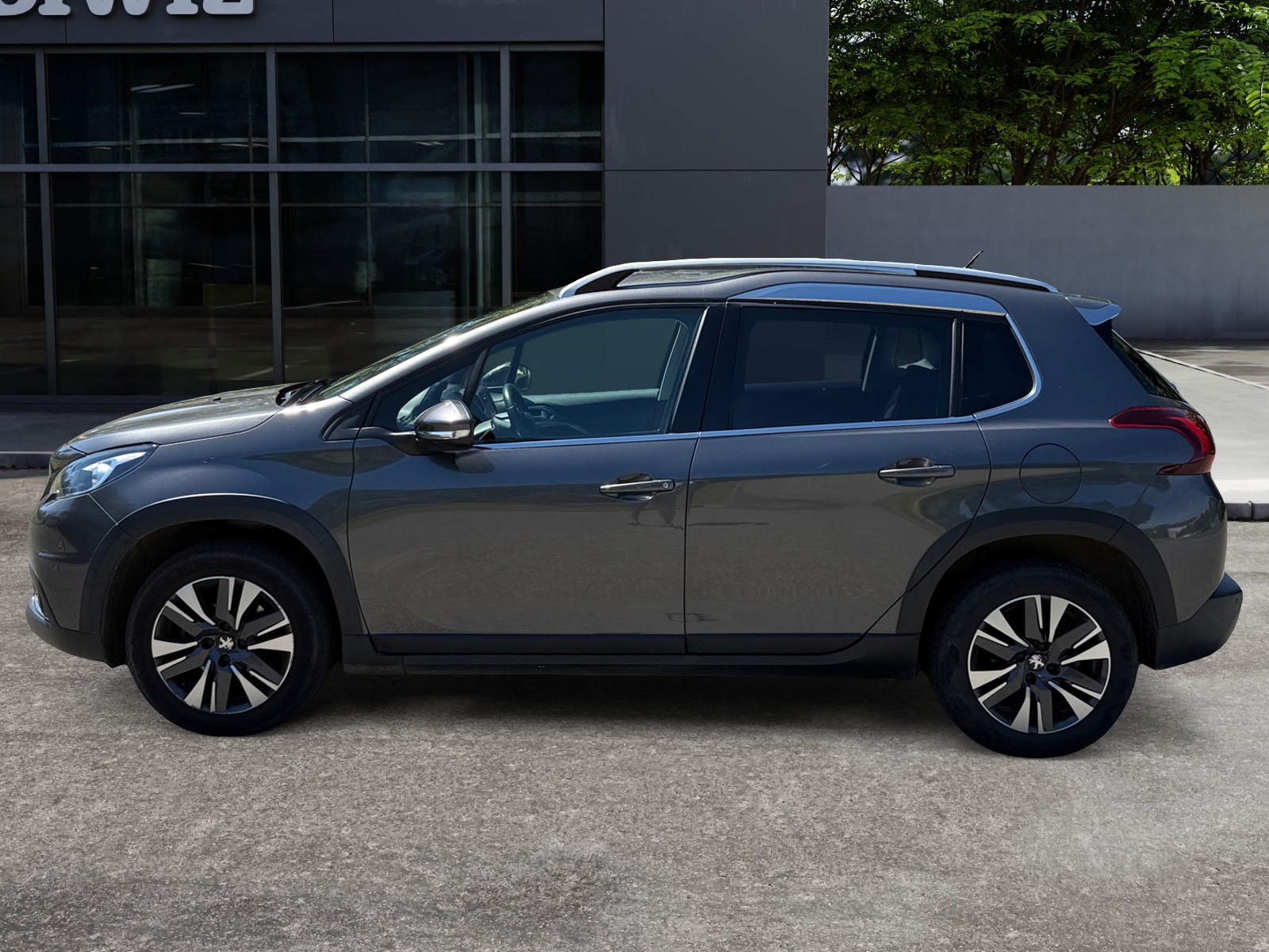 Peugeot 2008 1