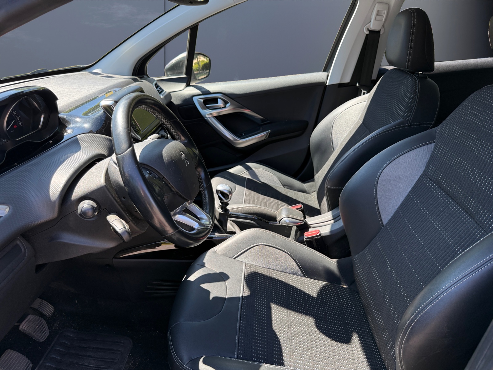 Peugeot 2008 9