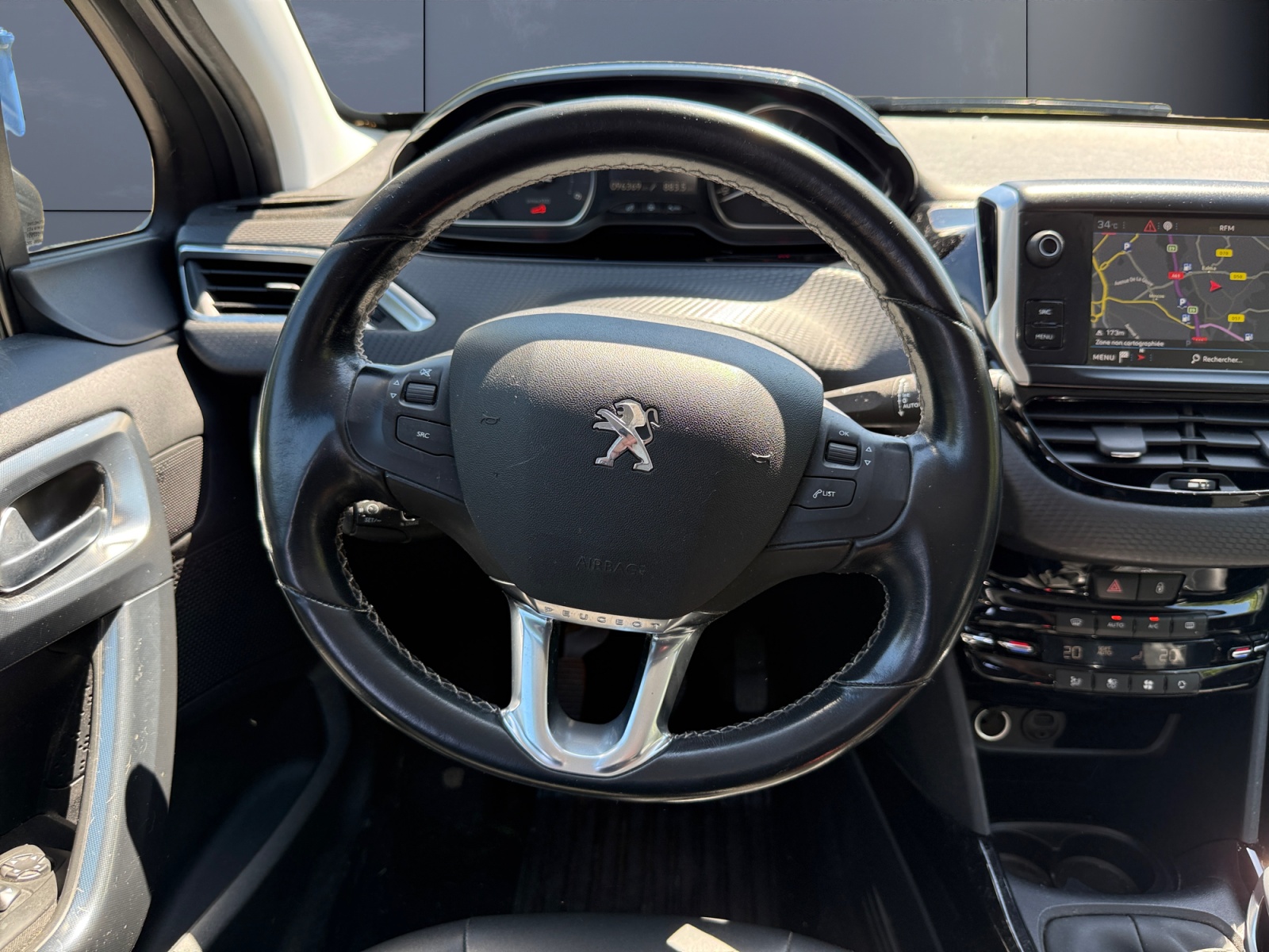 Peugeot 2008 15