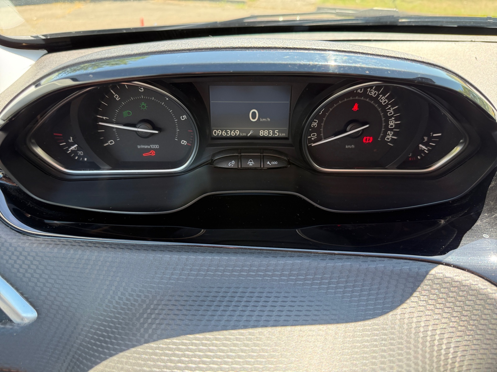 Peugeot 2008 16
