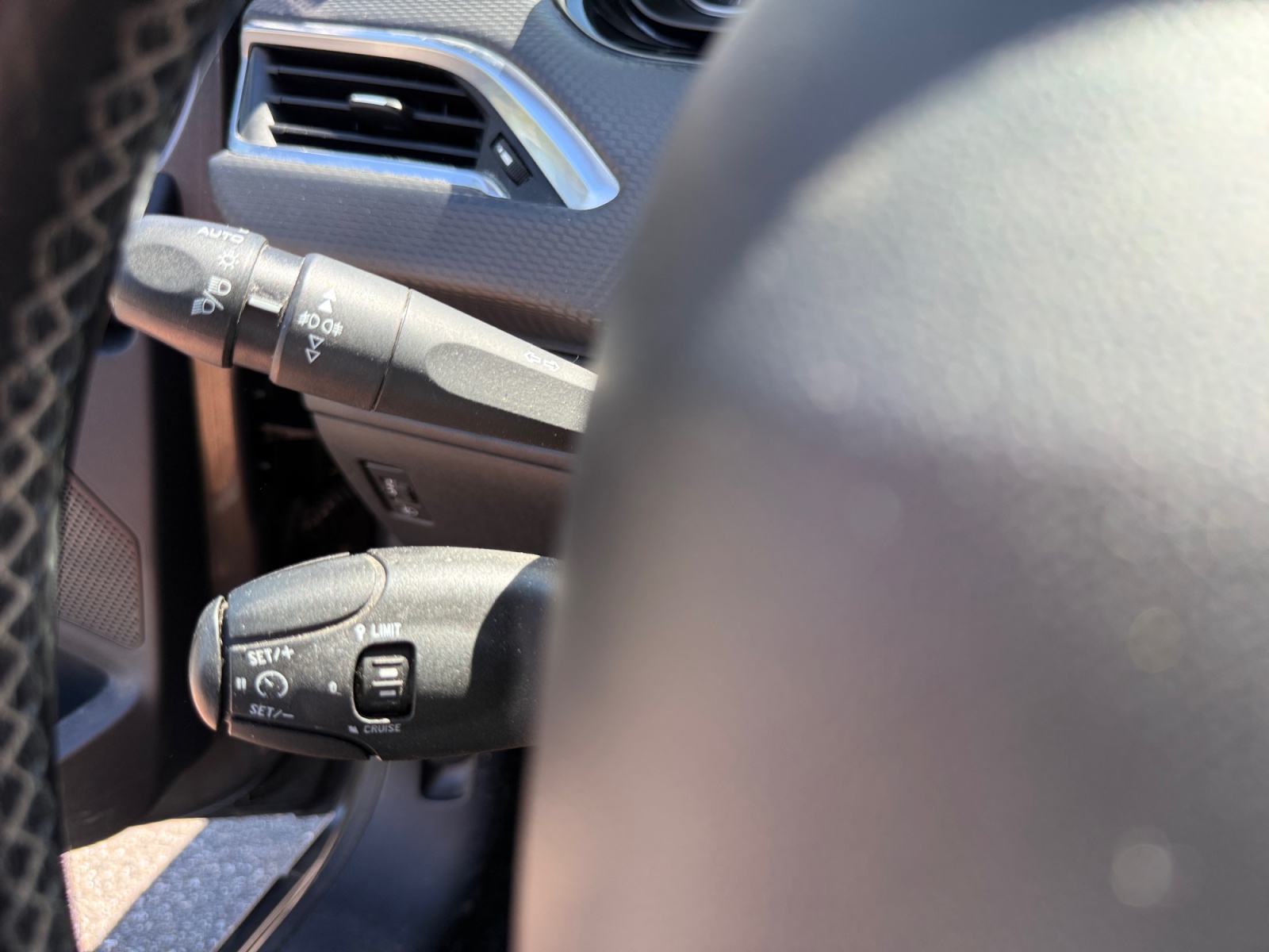 Peugeot 2008 22