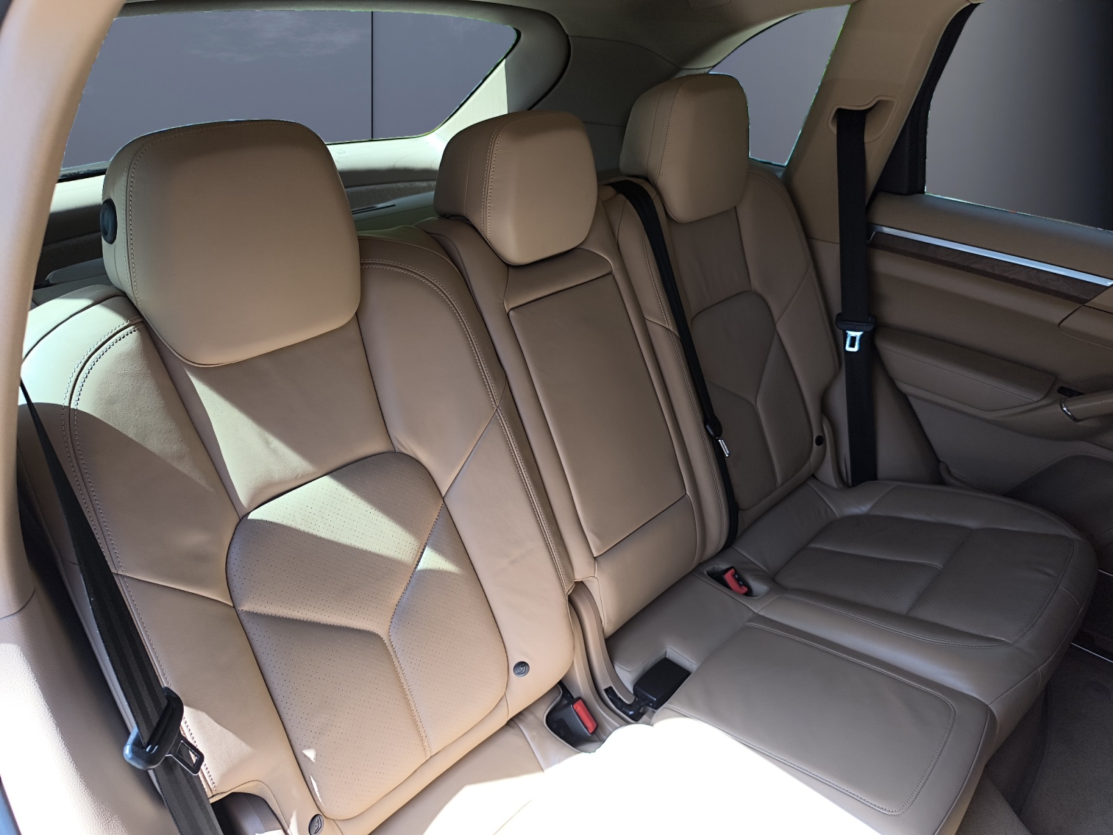 Porsche Cayenne 11