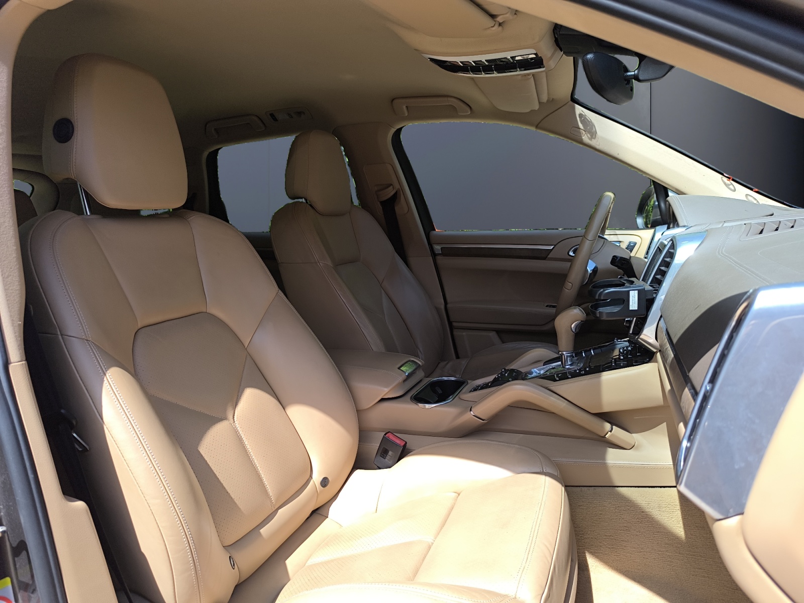 Porsche Cayenne 13
