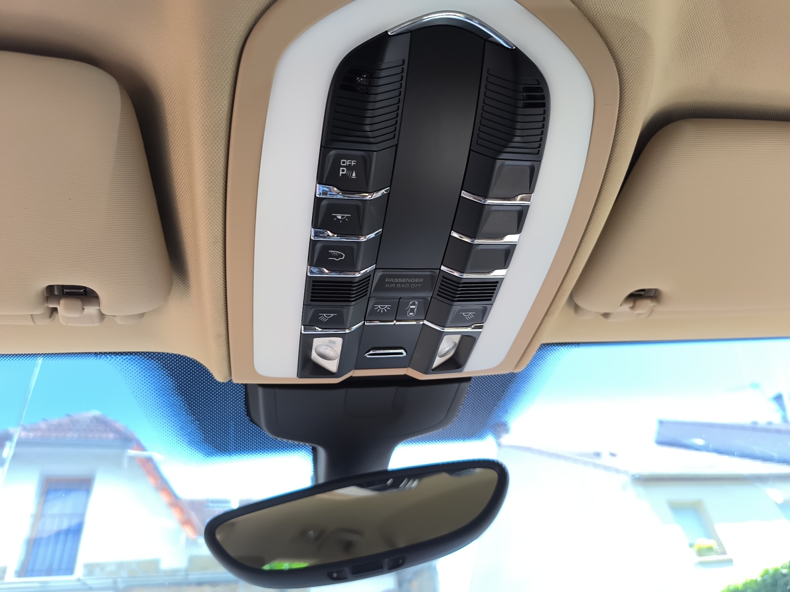 Porsche Cayenne 28