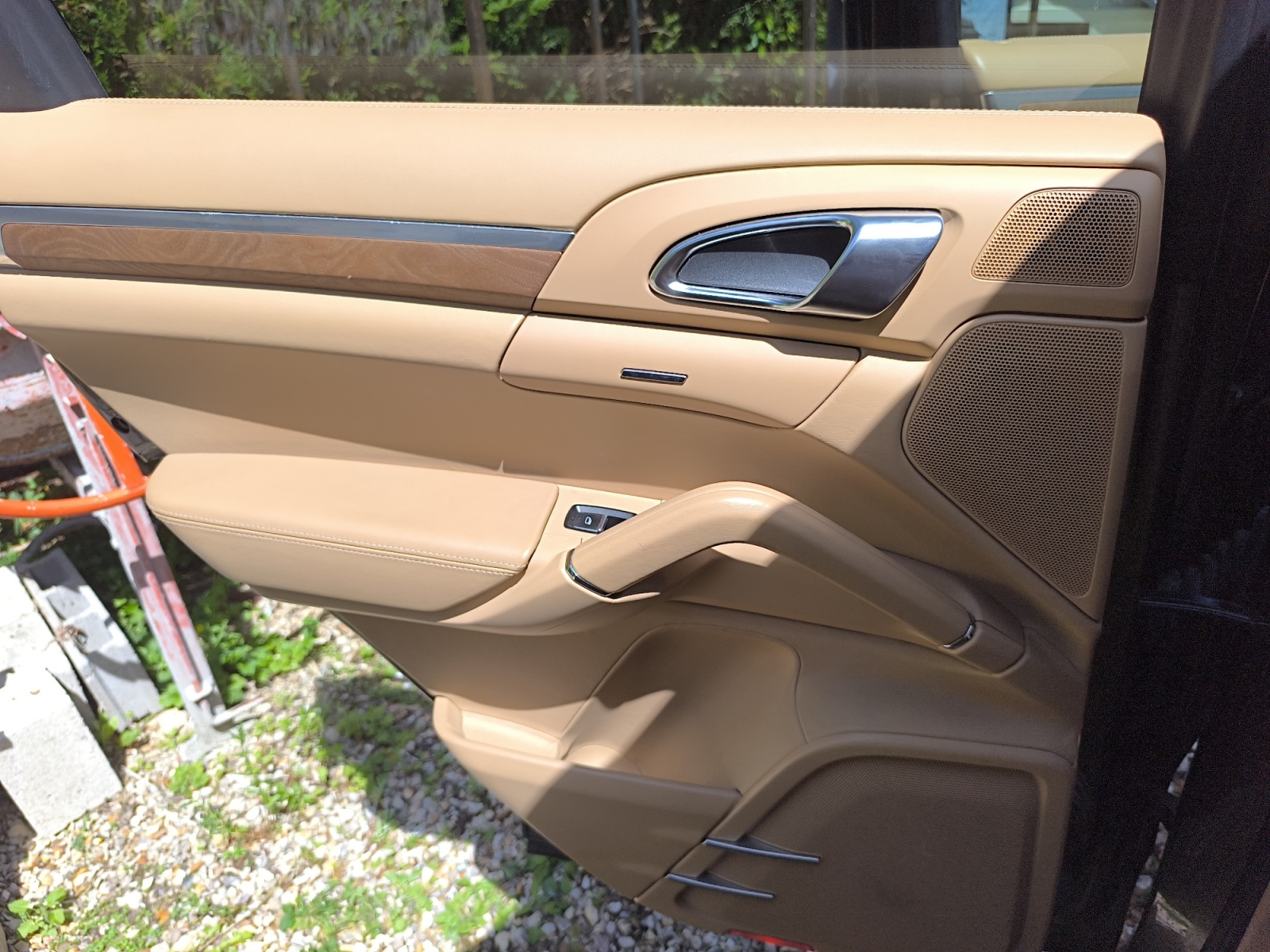 Porsche Cayenne 32
