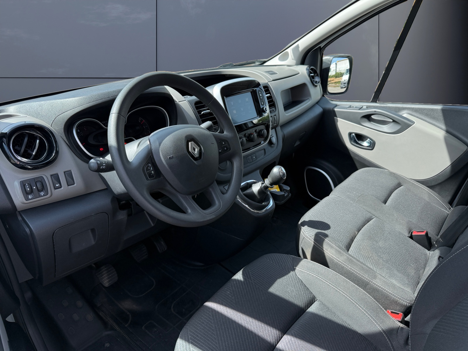 Renault Trafic Vu 8