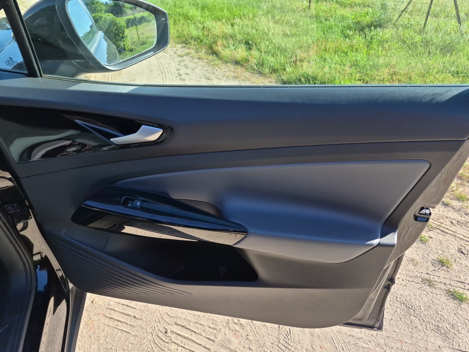 Volkswagen ID5 27