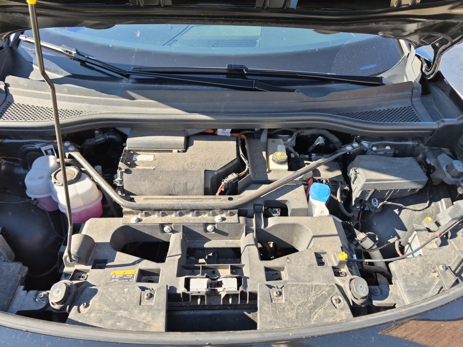Volkswagen ID5 32