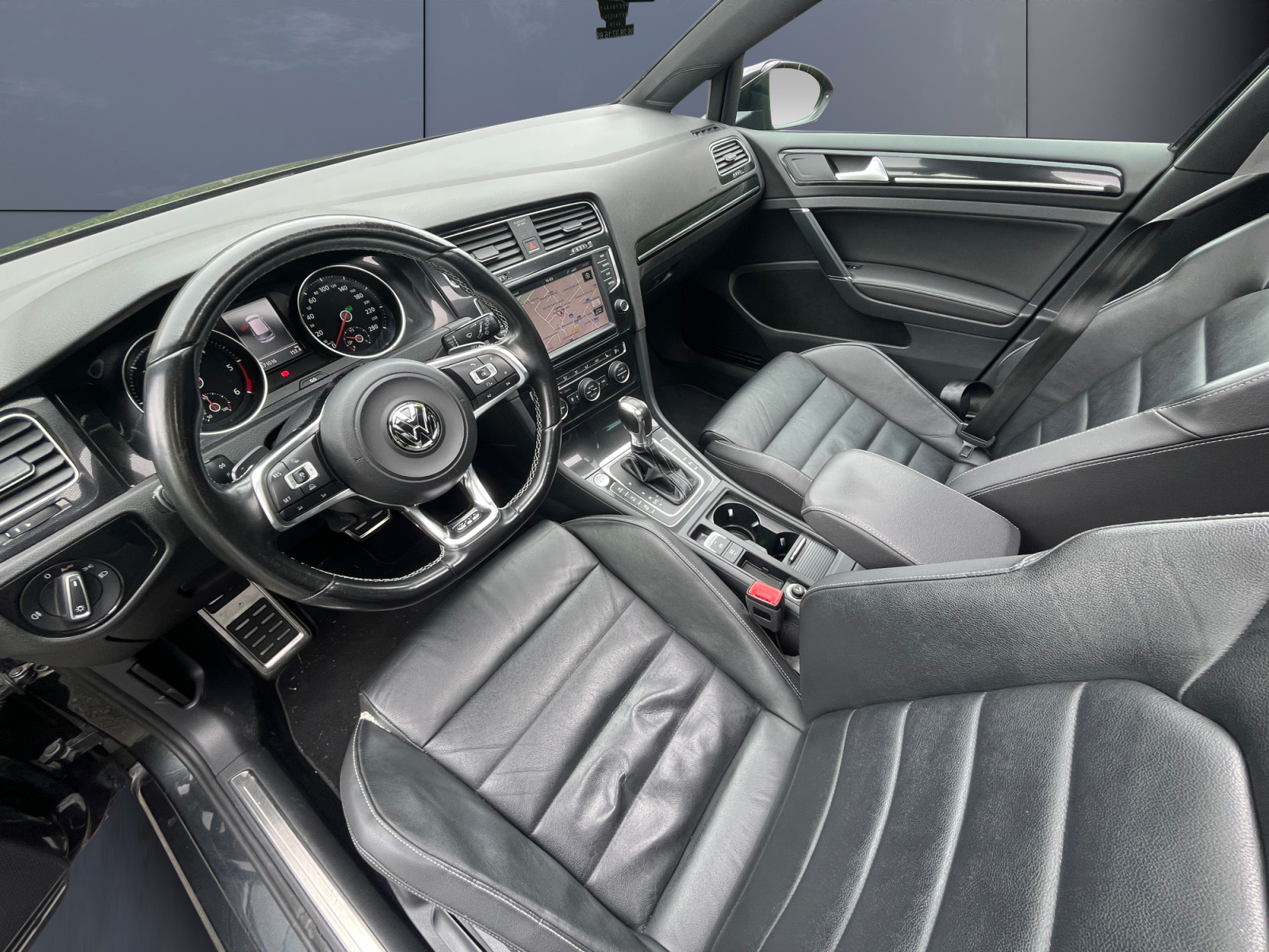 Volkswagen Golf 8