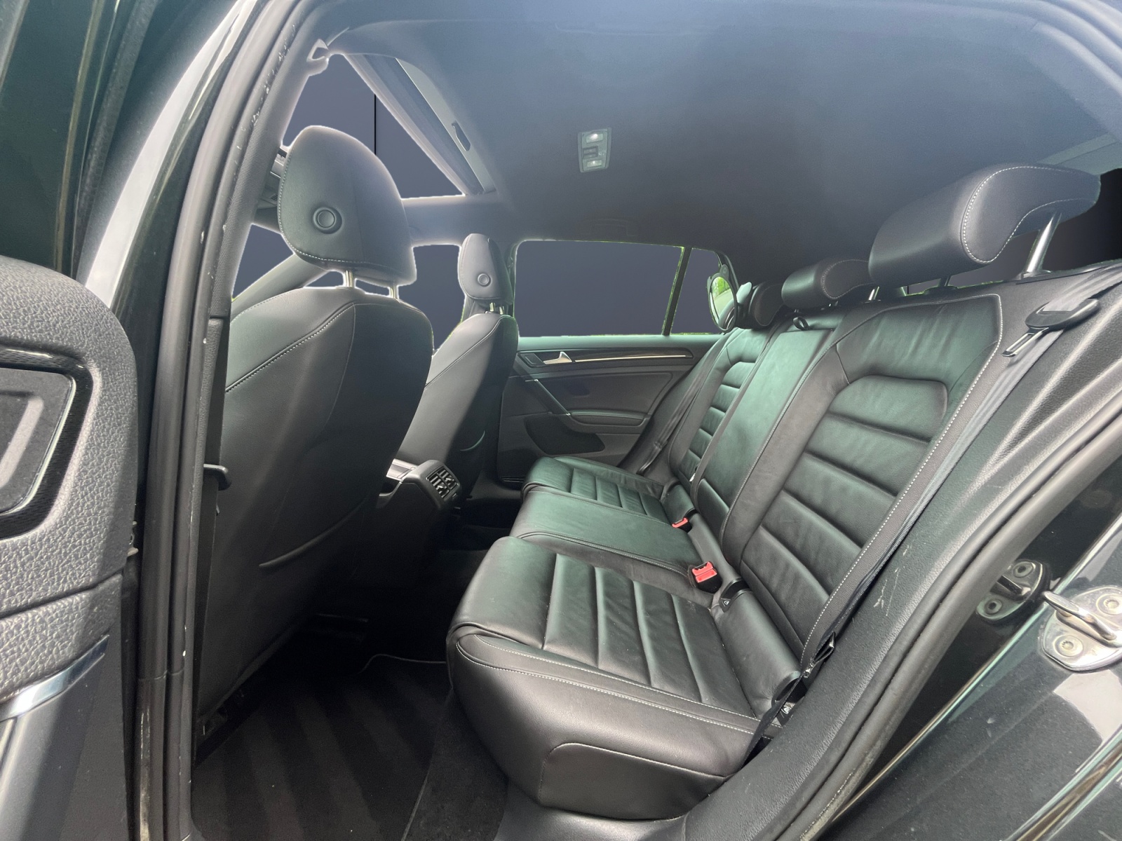 Volkswagen Golf 10