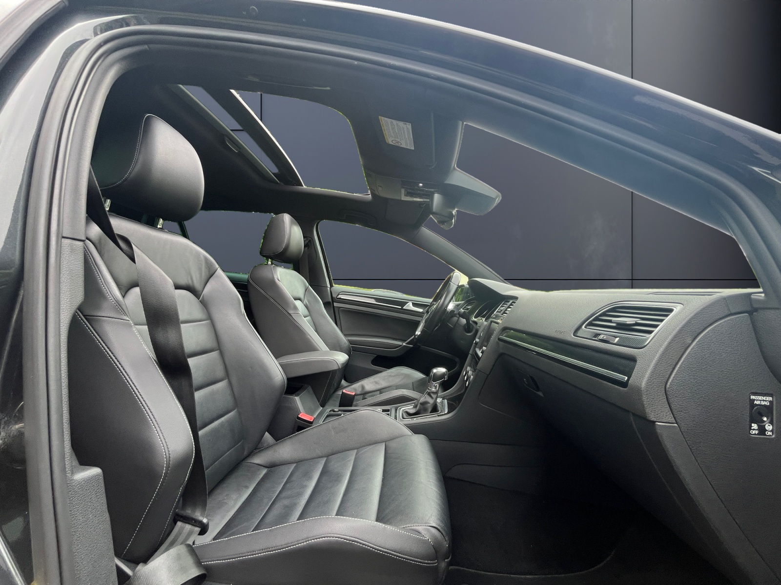 Volkswagen Golf 13