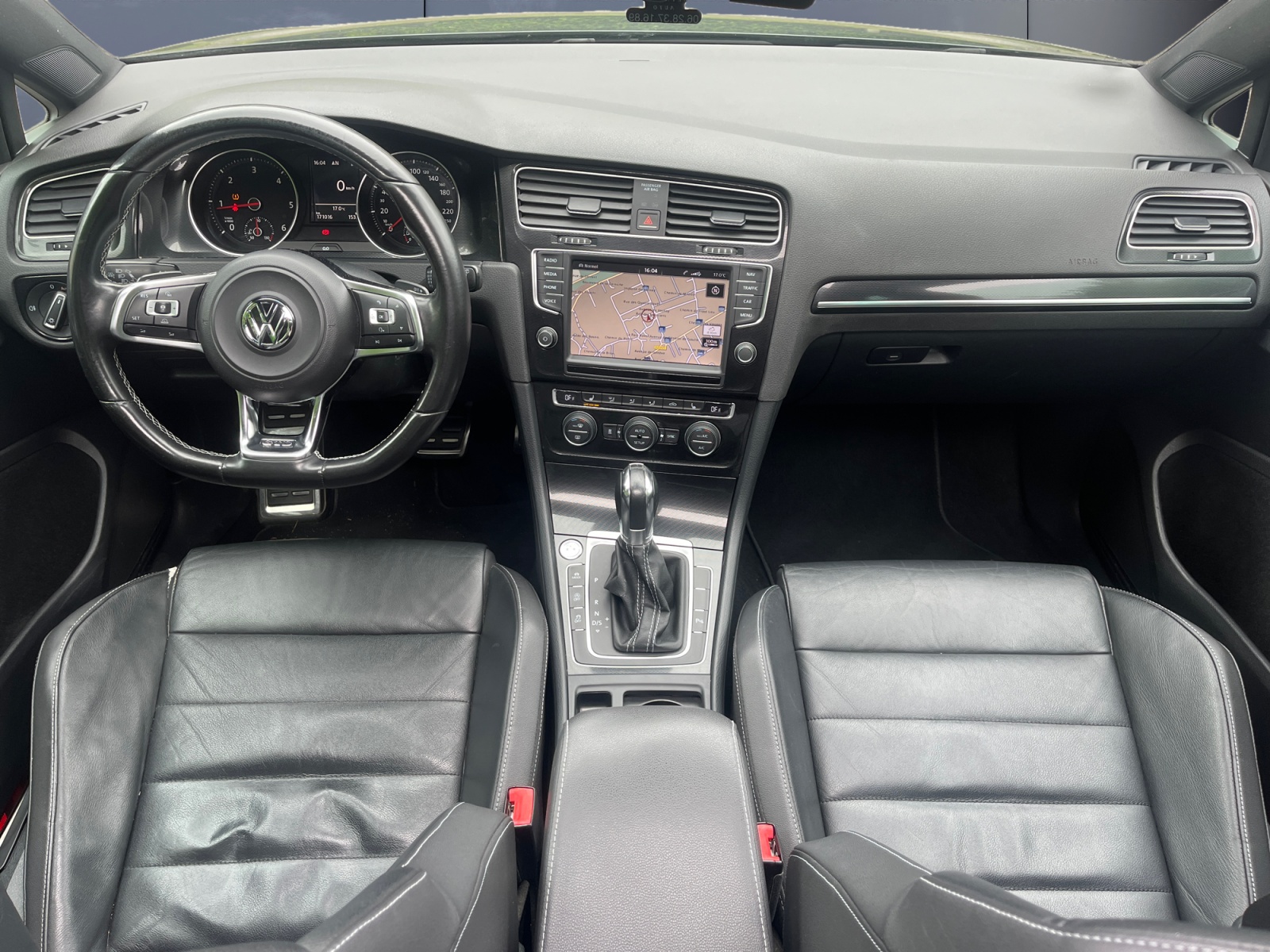 Volkswagen Golf 14