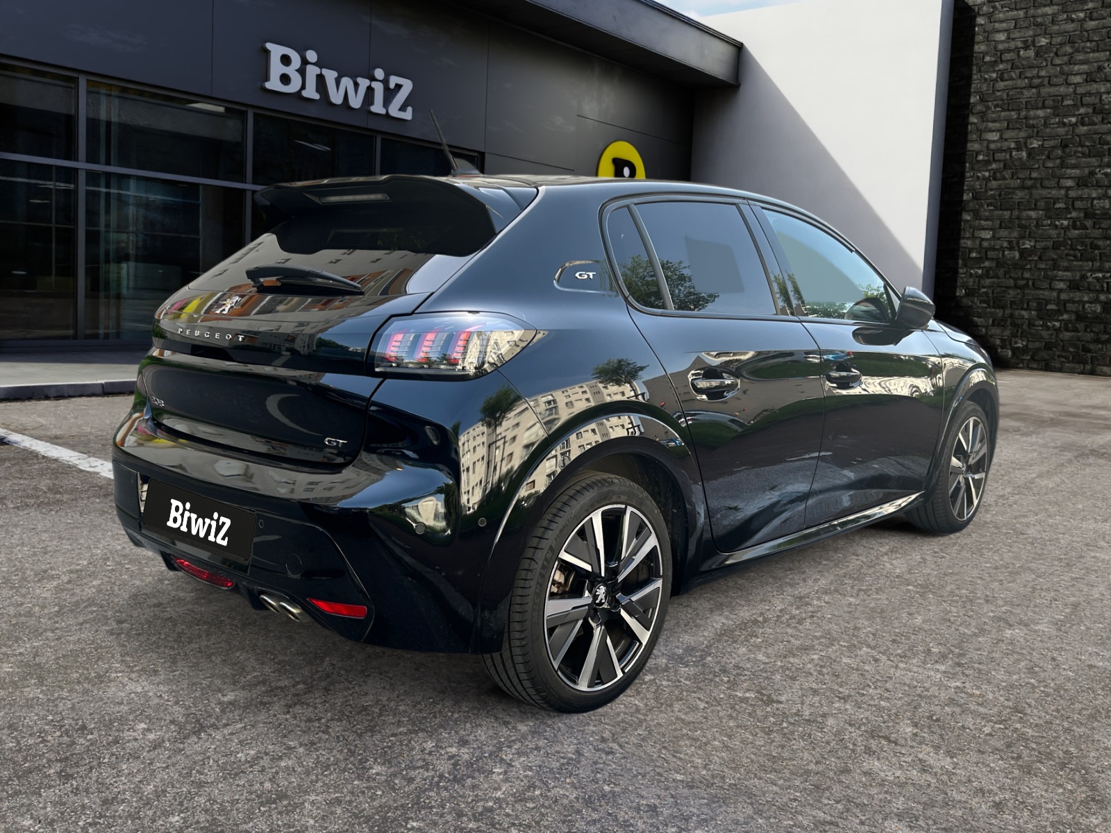 Peugeot 208 4