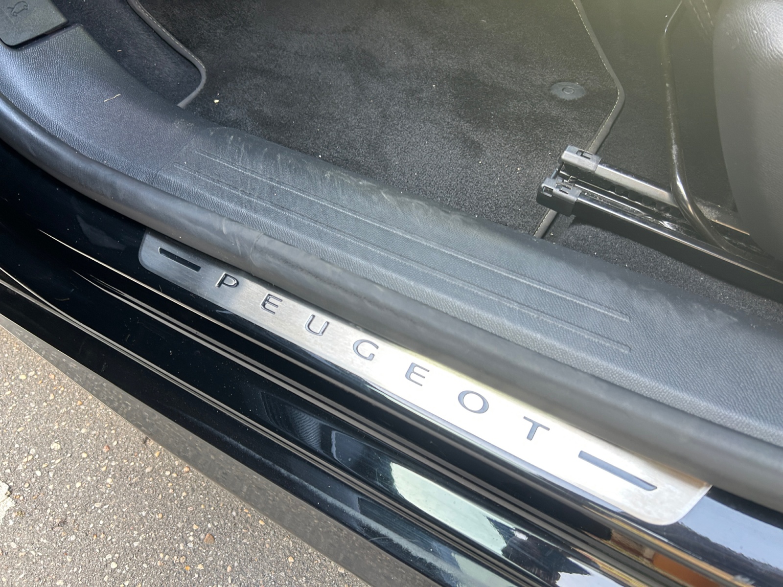 Peugeot 208 18