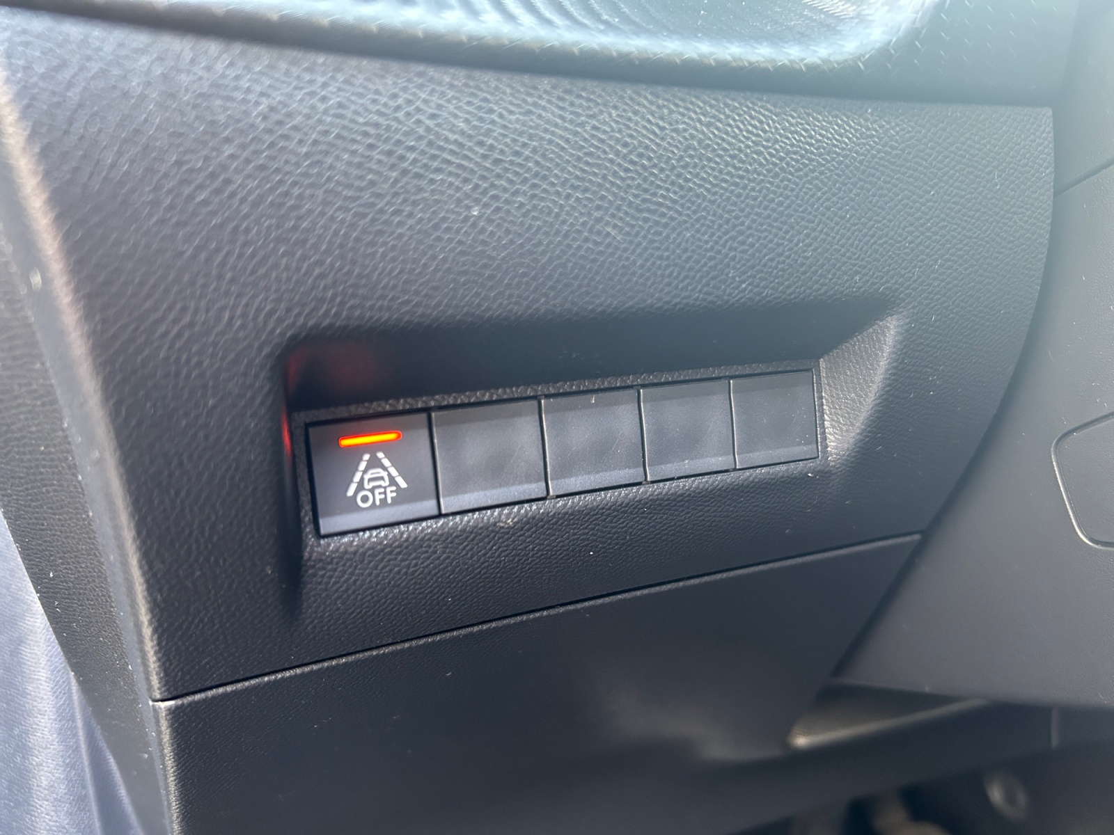 Peugeot 208 19