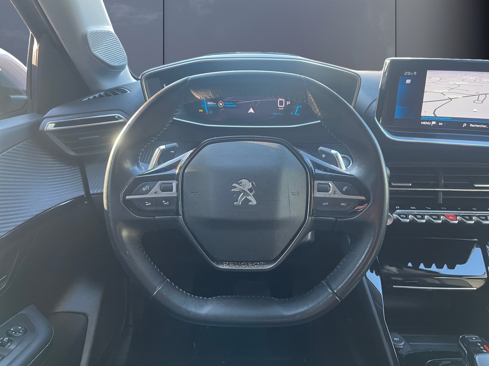Peugeot 208 15