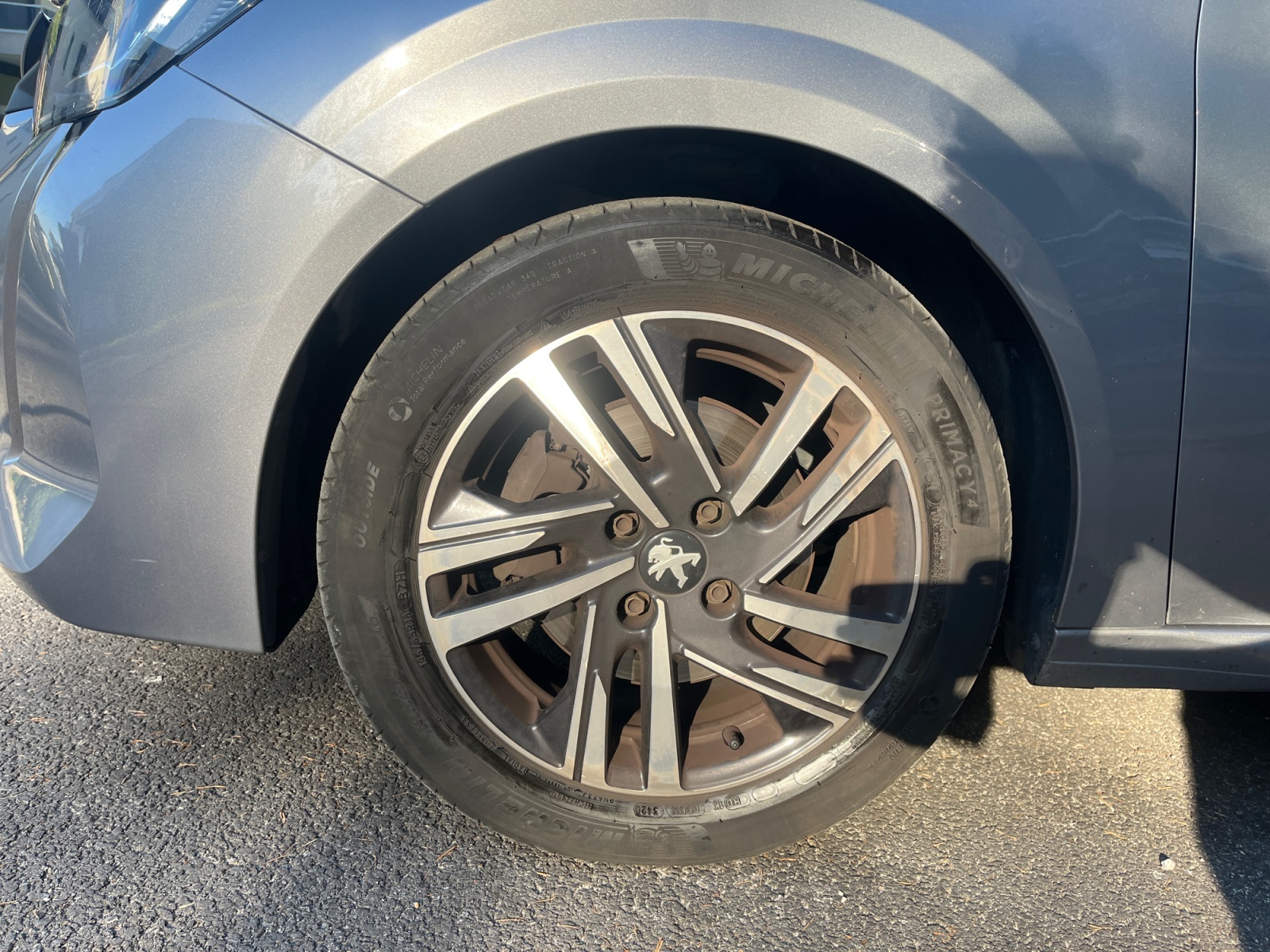 Peugeot 208 17