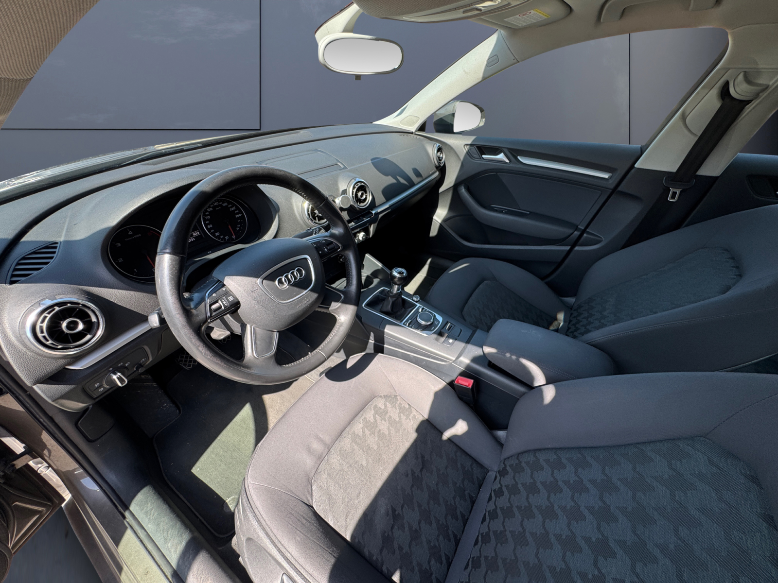 Audi A3 8