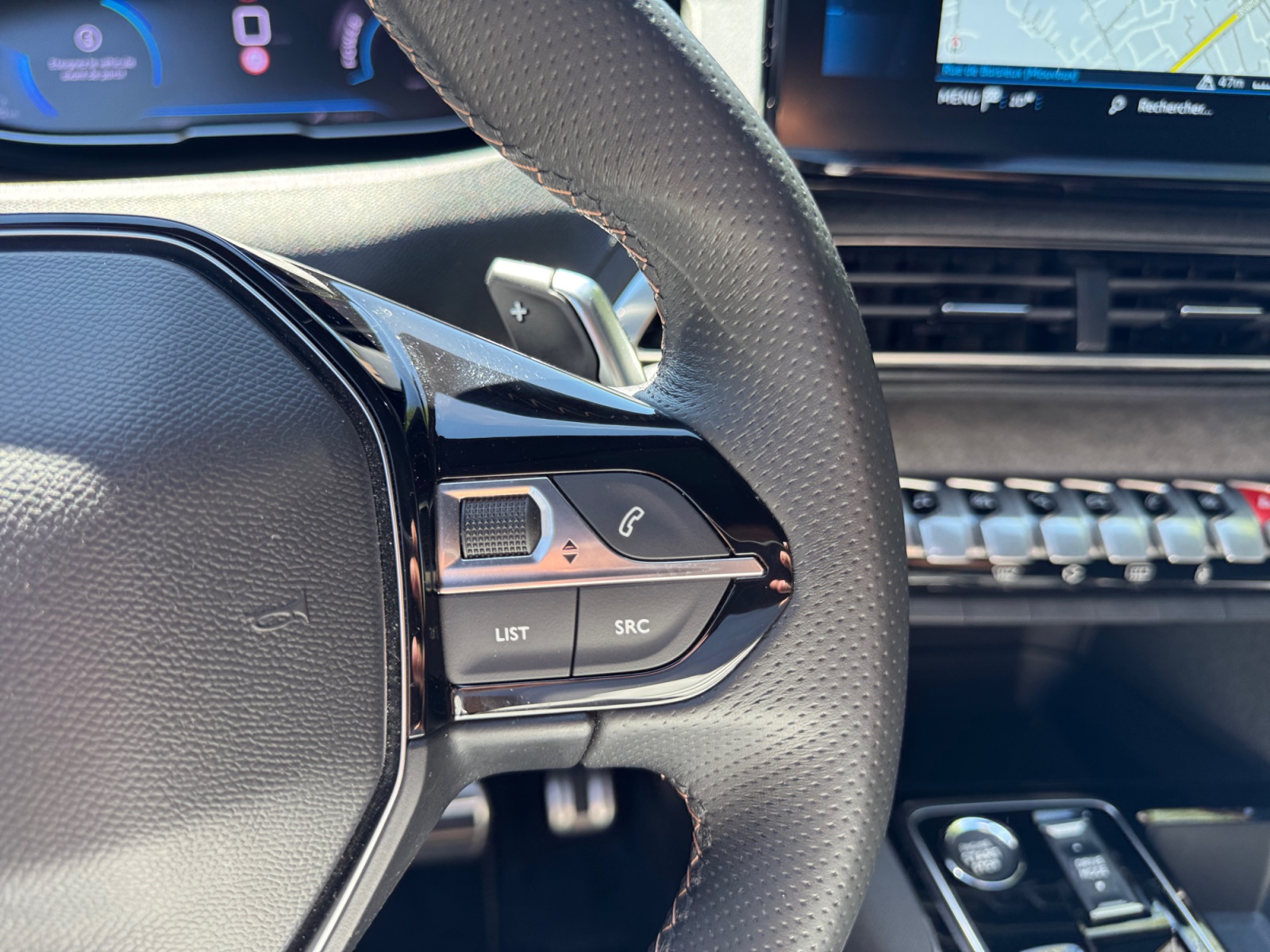 Peugeot 3008 24