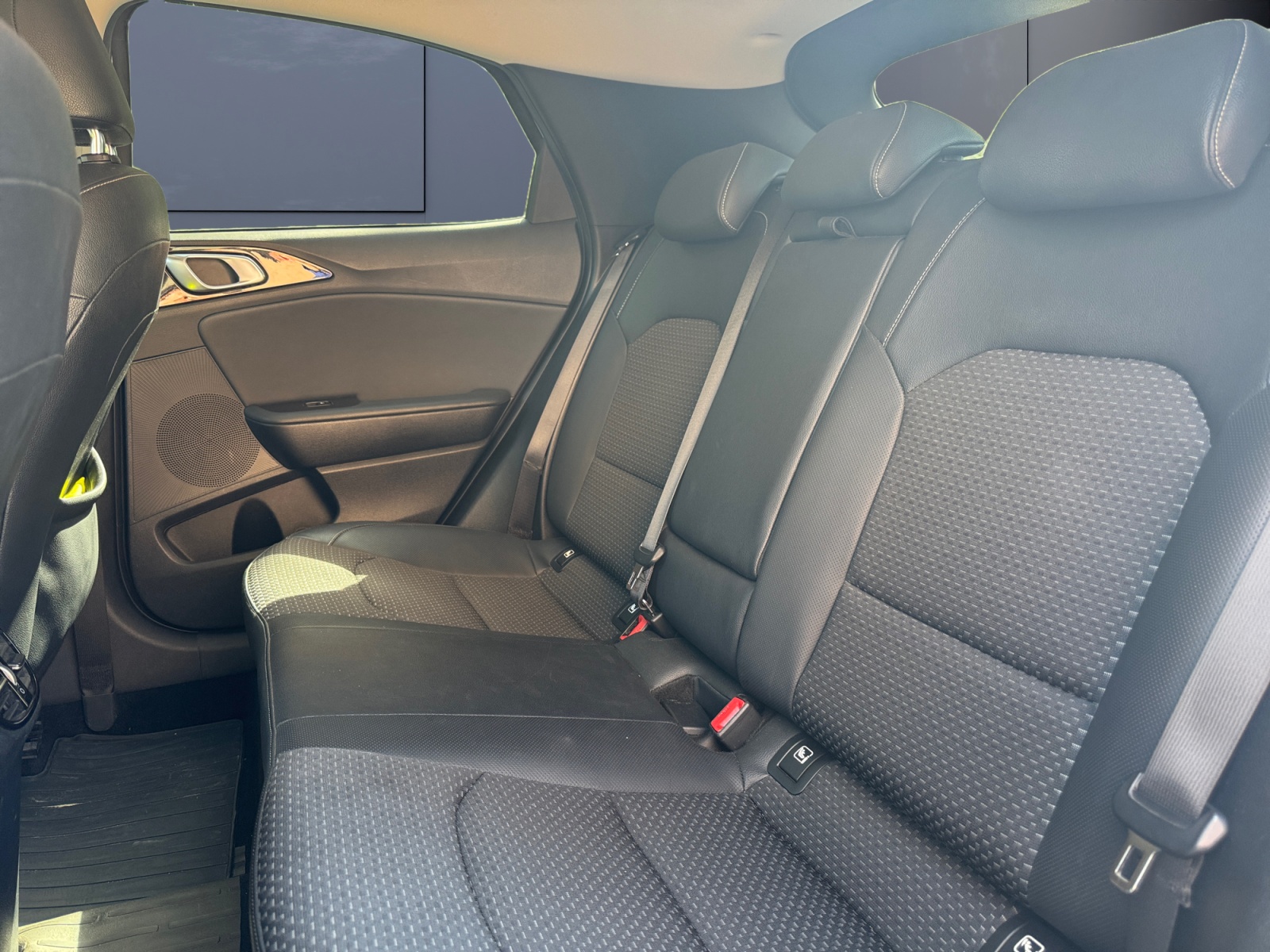 Kia Xceed 10